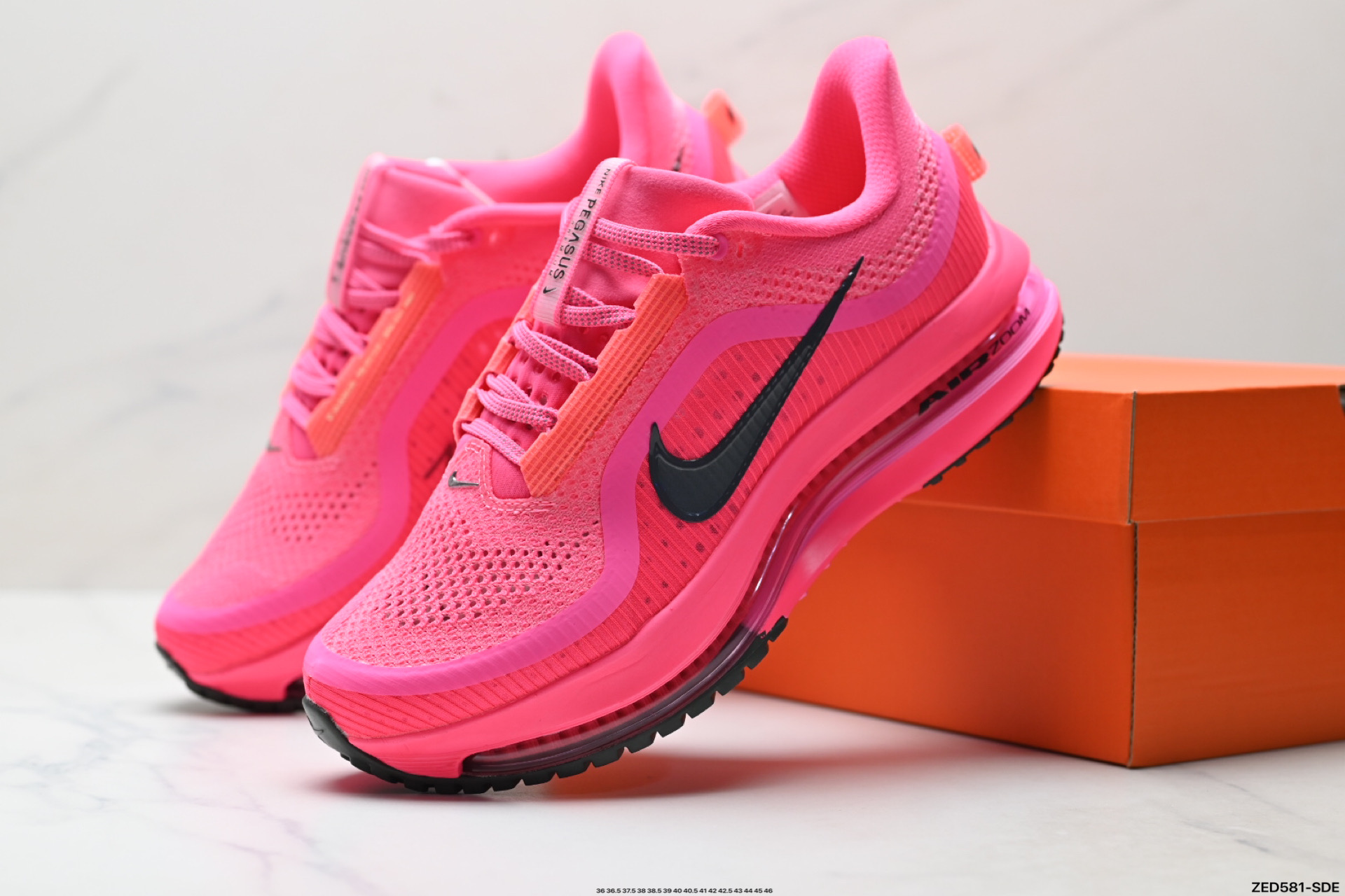 Nike Air Zoom Pegasus Premium: Amortiguación y Estilo para tus Carreras Diarias 9 i1754152153865 2445 0 7