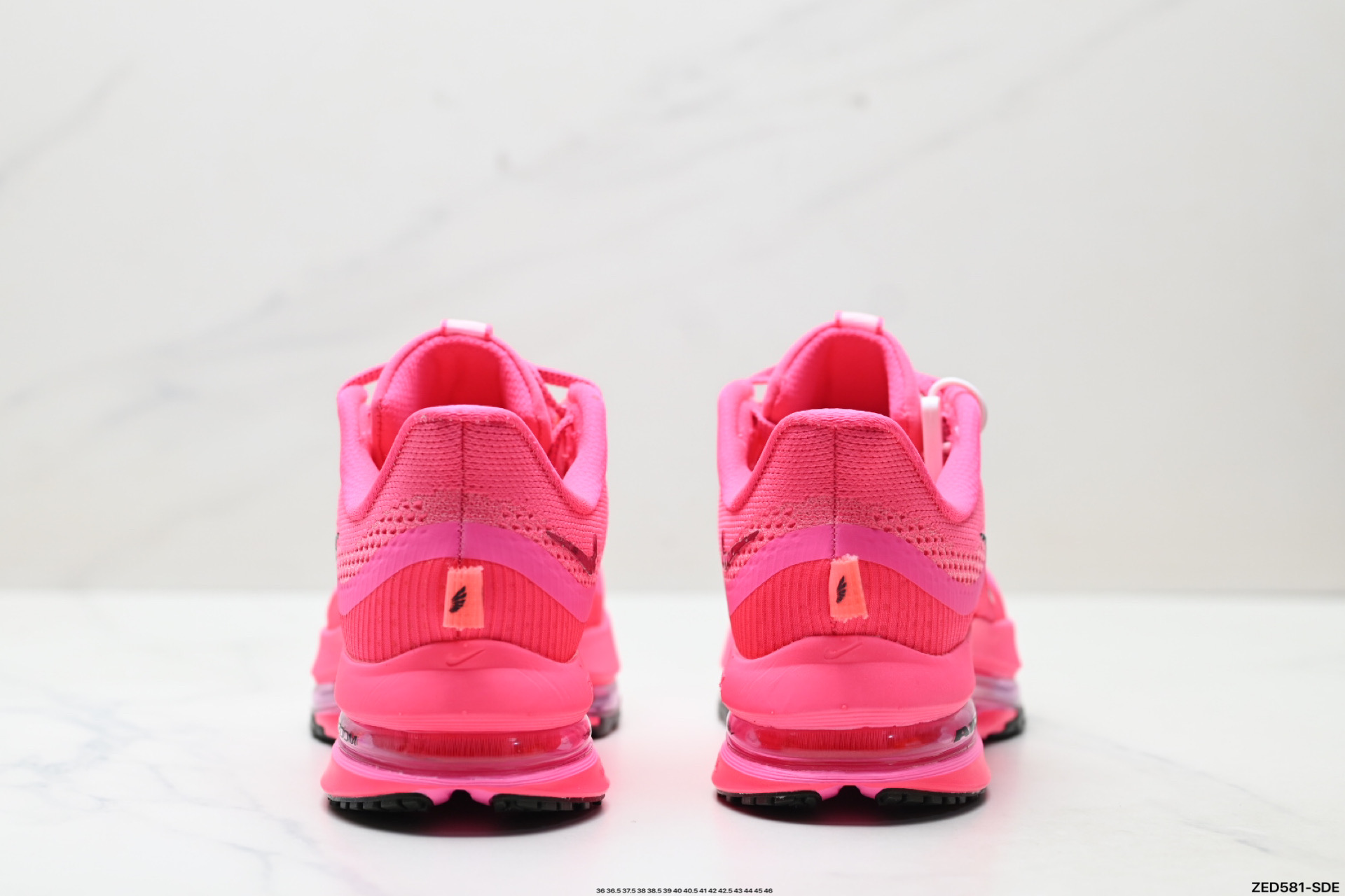 Nike Air Zoom Pegasus Premium: Amortiguación y Estilo para tus Carreras Diarias 7 i1754152153865 7243 0 5