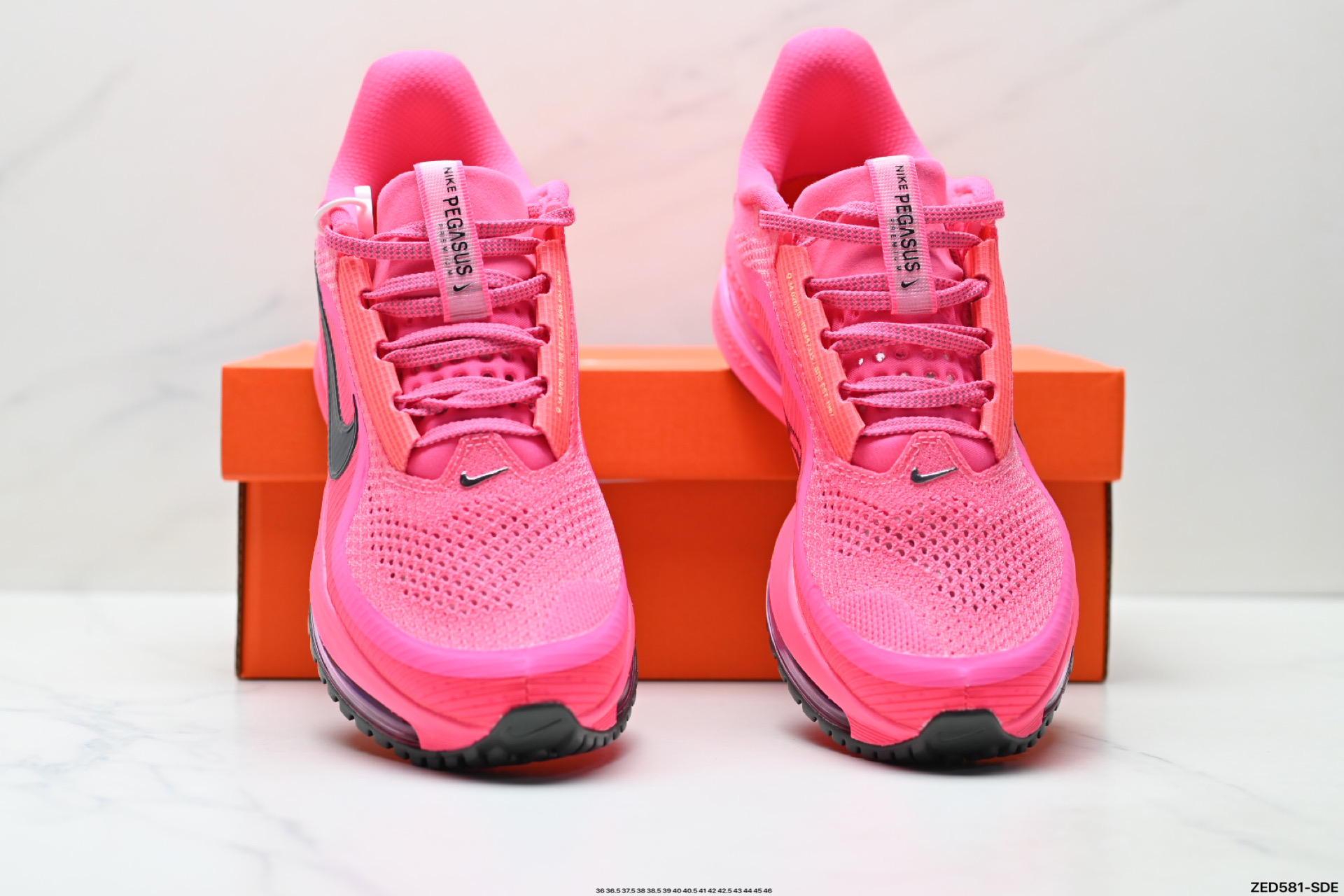 Nike Air Zoom Pegasus Premium: Amortiguación y Estilo para tus Carreras Diarias 8 i1754152154441 416 0 6