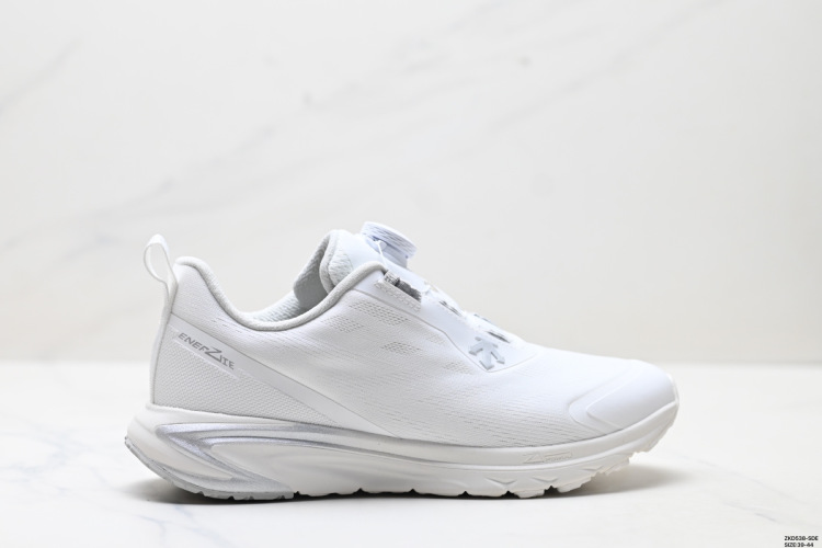 Descente PRIMER GTX All White Urban Running Shoes - Fashion, Comfort, Durability 1 Descente PRIMER GTX All White Urban Running Shoes – Fashion, Comfort, Durability