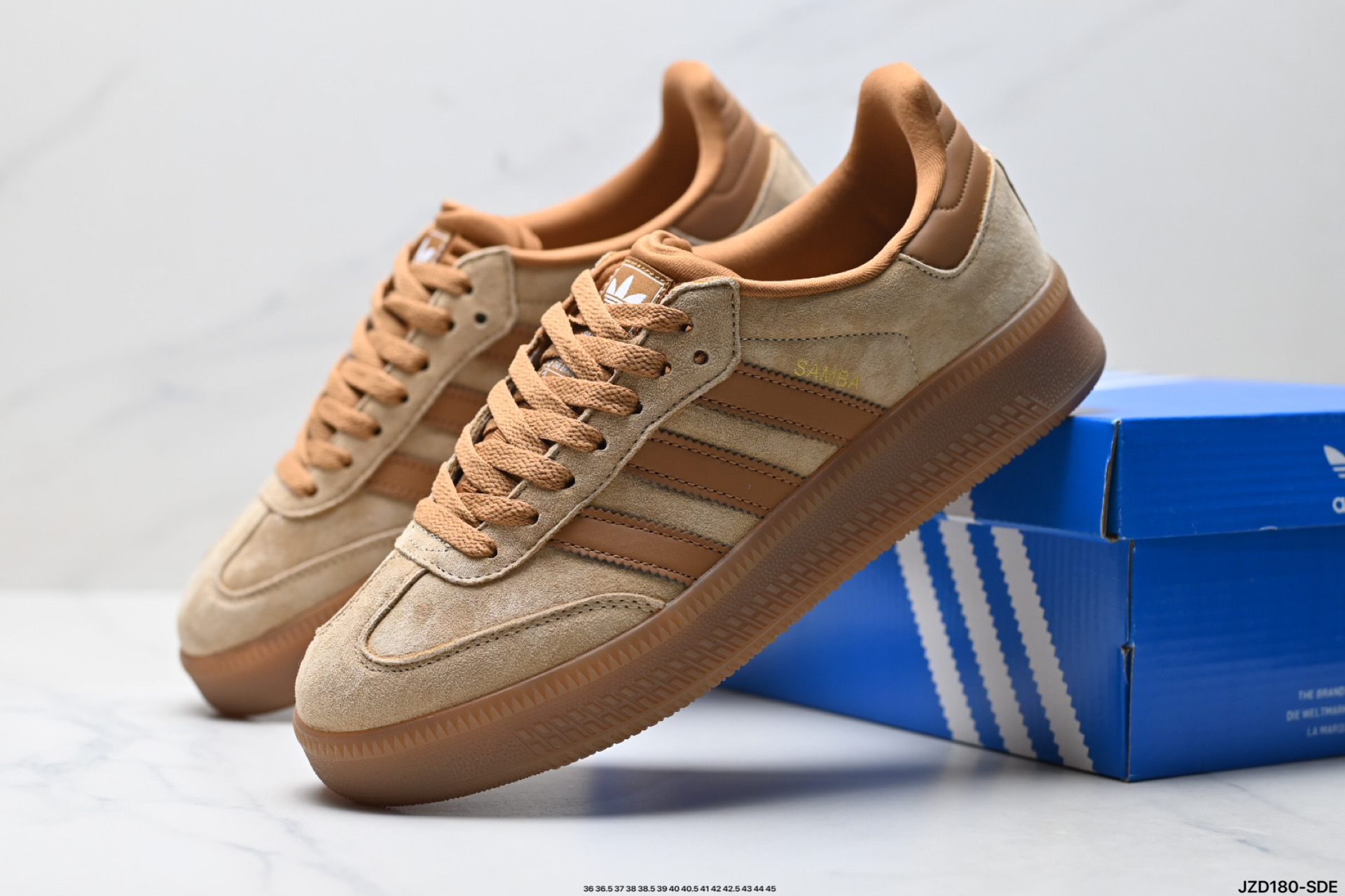 AdidOriginals Samba XLG 桑巴舞系列 阿迪达斯 三叶草 绅士德训足球风百搭低帮休闲运动板鞋 ID1104