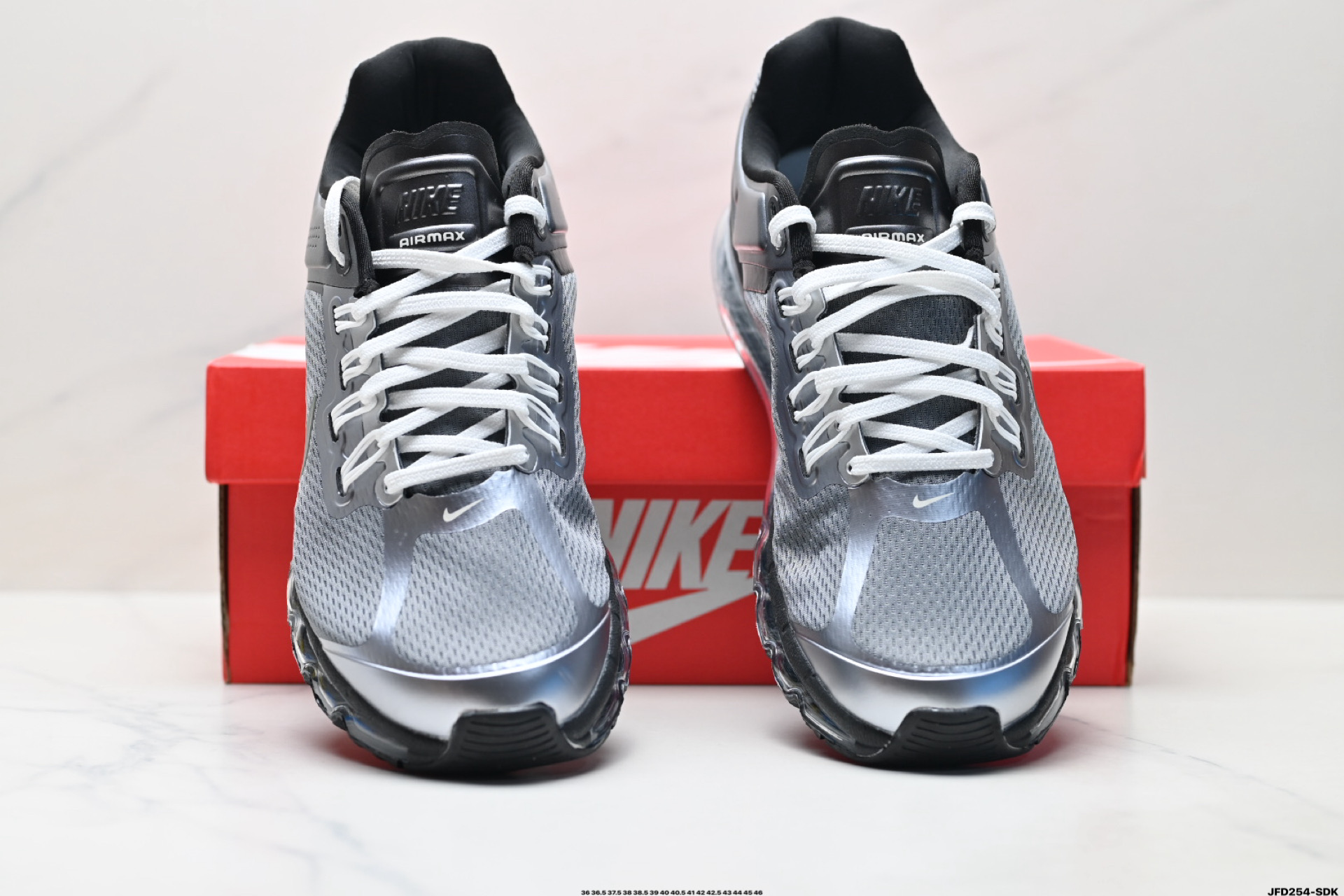 Nike Air Max 2013 联名气垫跑鞋 整体依旧以Stussy标志性的麻布编织材质覆盖 HQ3481-099-莆田鞋,莆田鞋货源,高仿鞋,高仿鞋货源,安福档口,莆田高仿鞋,莆田鞋批发,高仿鞋批发,莆田高仿运动鞋,高仿运动鞋,莆田运动鞋 Nike Air Max 2013 联名气垫跑鞋 整体依旧以Stussy标志性的麻布编织材质覆盖 HQ3481-099