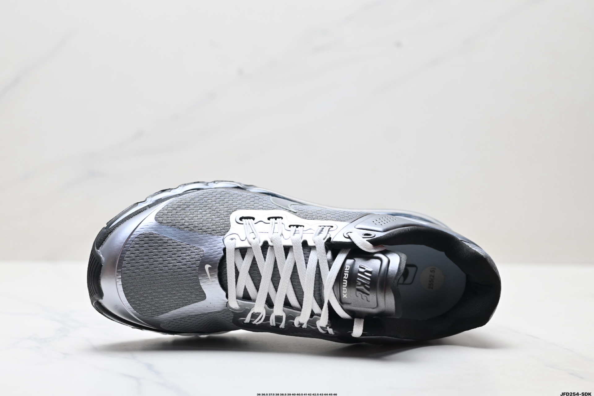 Nike Air Max 2013 联名气垫跑鞋 整体依旧以Stussy标志性的麻布编织材质覆盖 HQ3481-099-莆田鞋,莆田鞋货源,高仿鞋,高仿鞋货源,安福档口,莆田高仿鞋,莆田鞋批发,高仿鞋批发,莆田高仿运动鞋,高仿运动鞋,莆田运动鞋 Nike Air Max 2013 联名气垫跑鞋 整体依旧以Stussy标志性的麻布编织材质覆盖 HQ3481-099