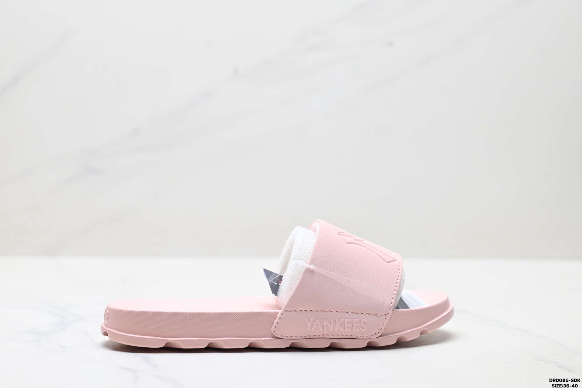 MLB MOUNDER MONOGRAM 舒适柔软 防磨一字拖鞋 3ALPSB053