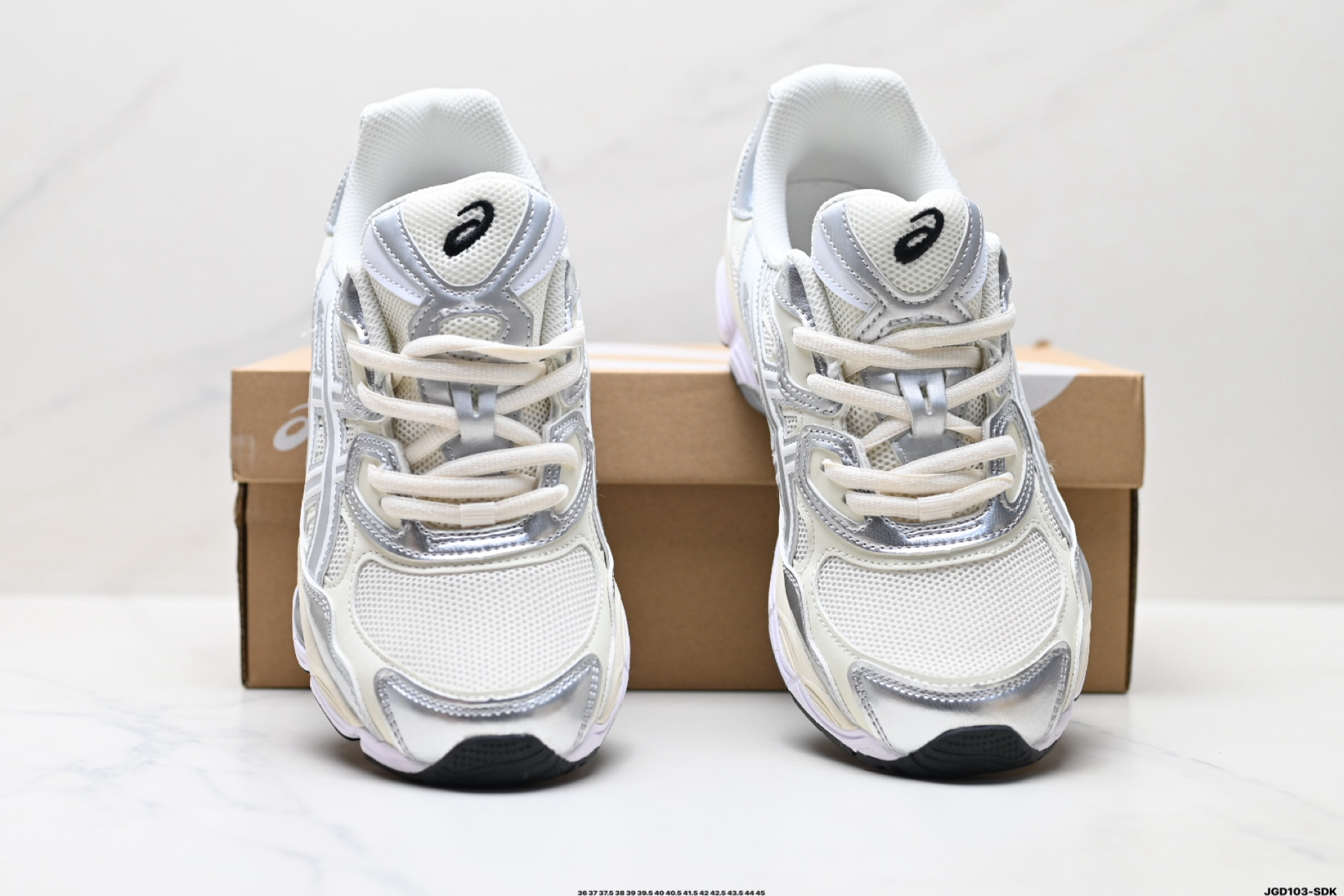 ASICS GEL-N亚瑟士 透气网眼鞋面 更加耐磨 1201A789-105