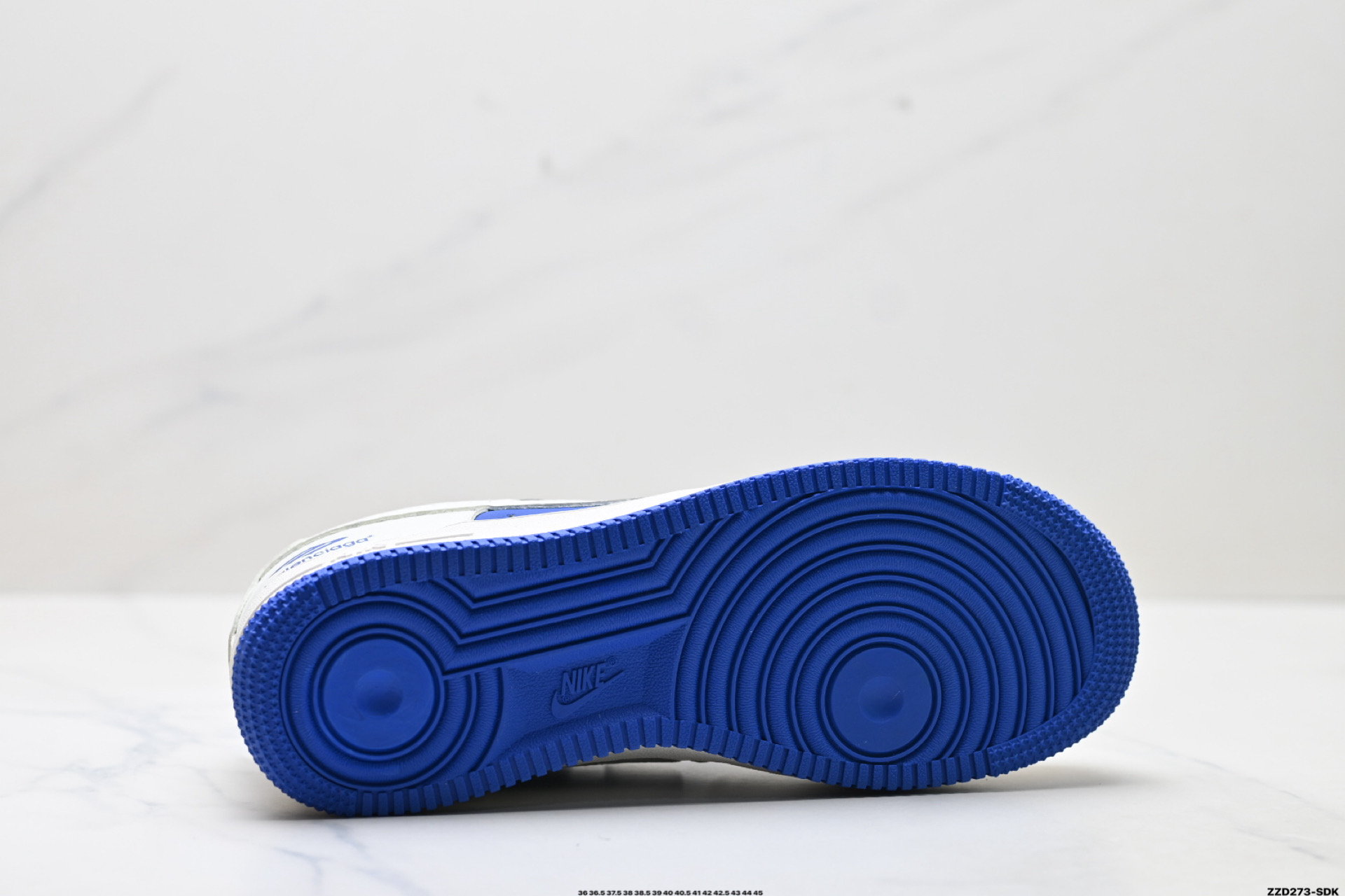 NIKE AIR FORCE 1‘07 LV8  KX2532-501