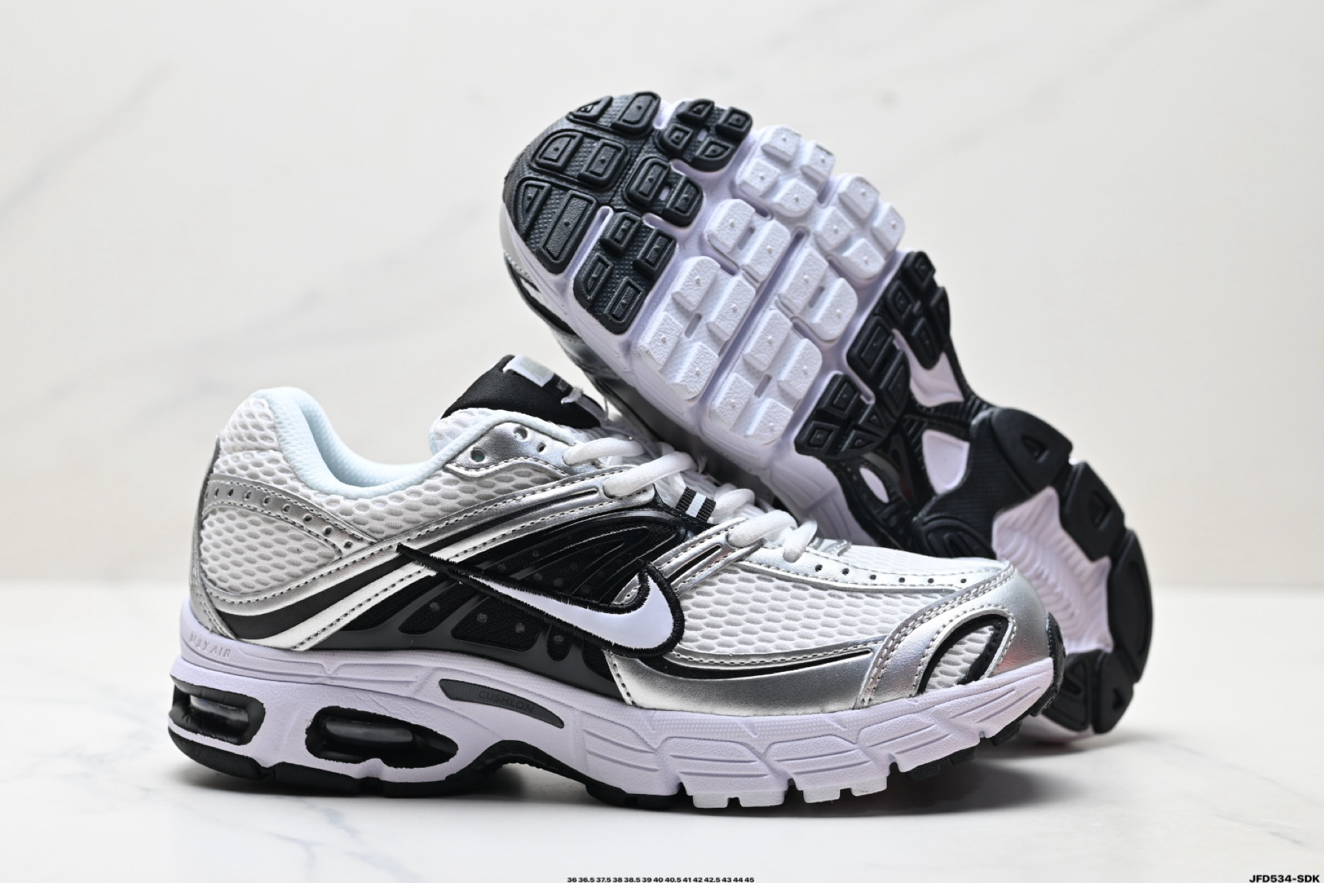 Nike Air Max Moto 2K 耐克 百搭舒适耐磨 低帮跑步鞋 HQ2056-269