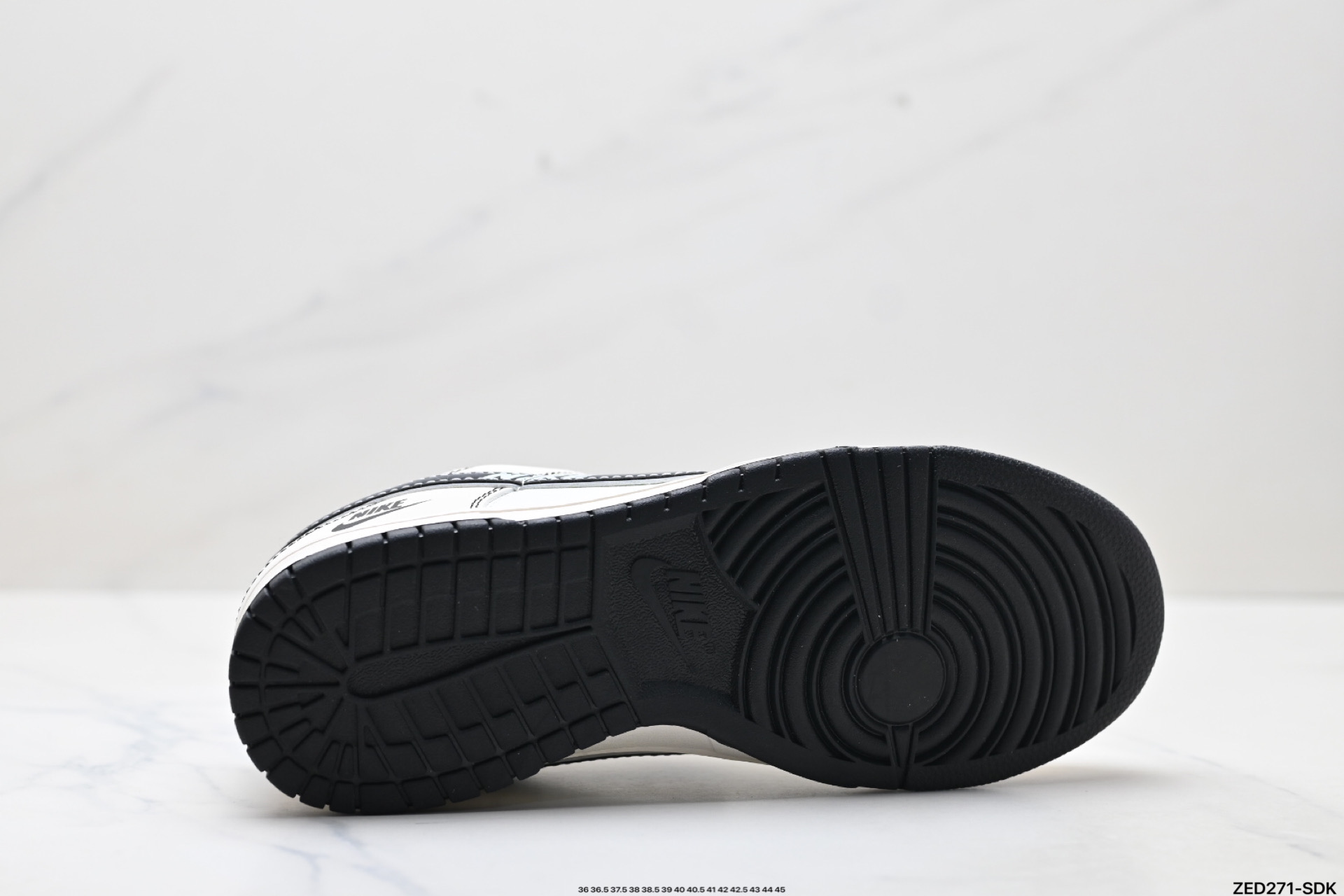 Nike Dunk Low Retro ‘DIY高端定制’耐克 低帮休闲运动板鞋  CS1688-116