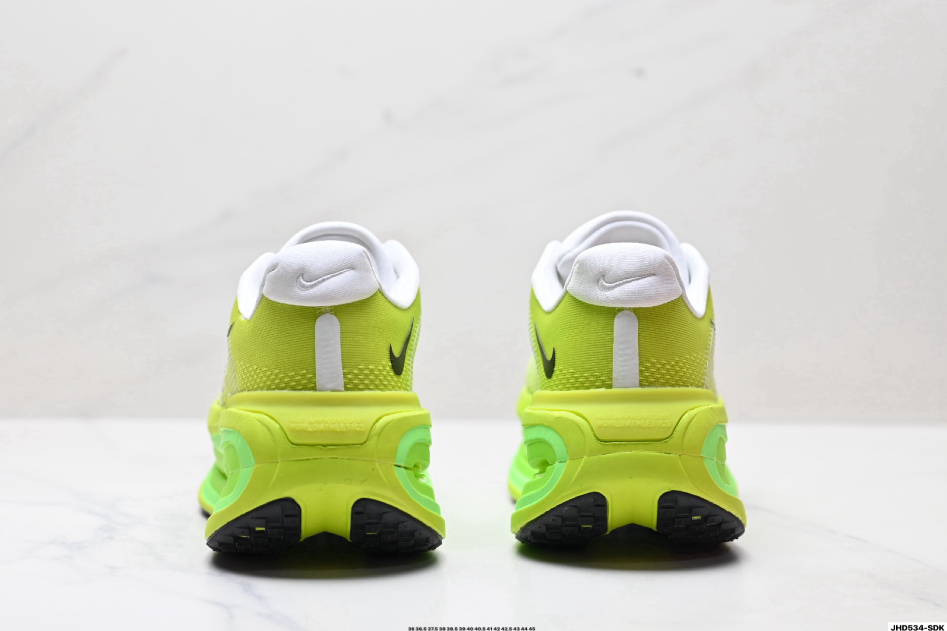 Nike Vomero Premium: Comodidad y Amortiguación para tus Carreras Diarias 7 i1754290306430 2766 0 5
