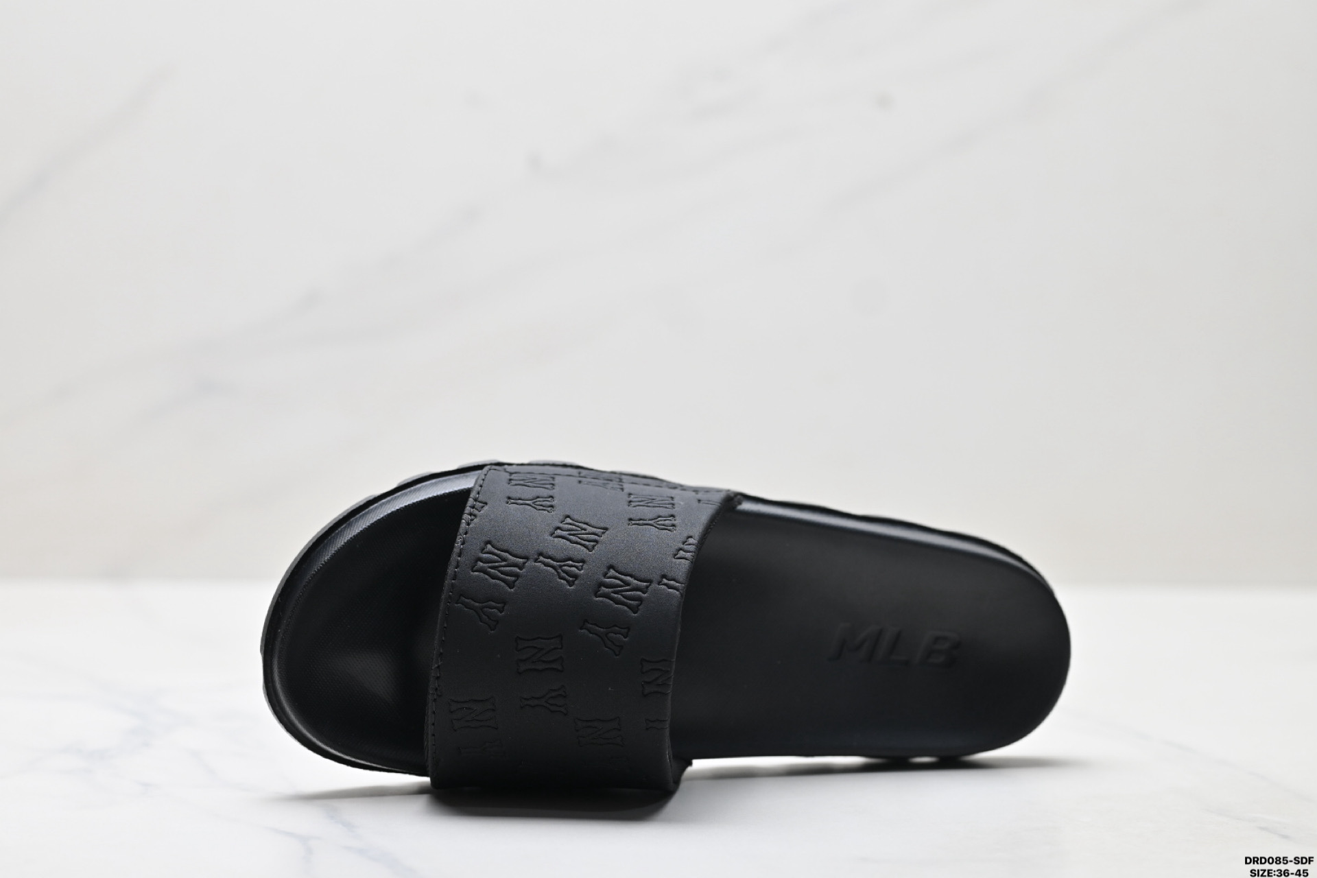 MLB MOUNDER MONOGRAM 舒适柔软 防磨一字拖鞋 3ALPSDM53