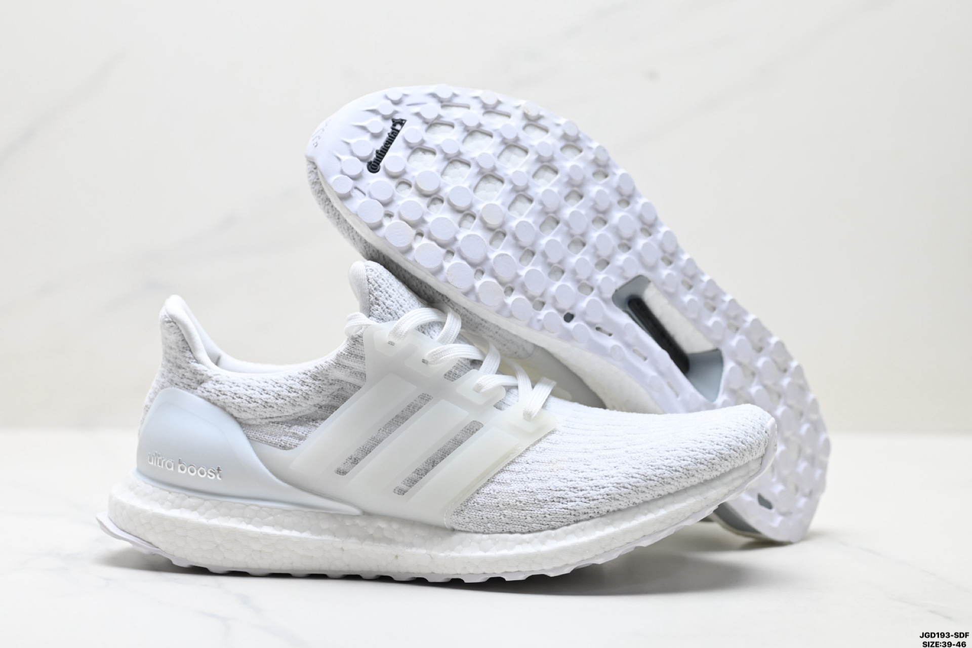 AdidUltraboost 阿迪达斯 耐磨缓震休闲运动跑鞋 BA8920