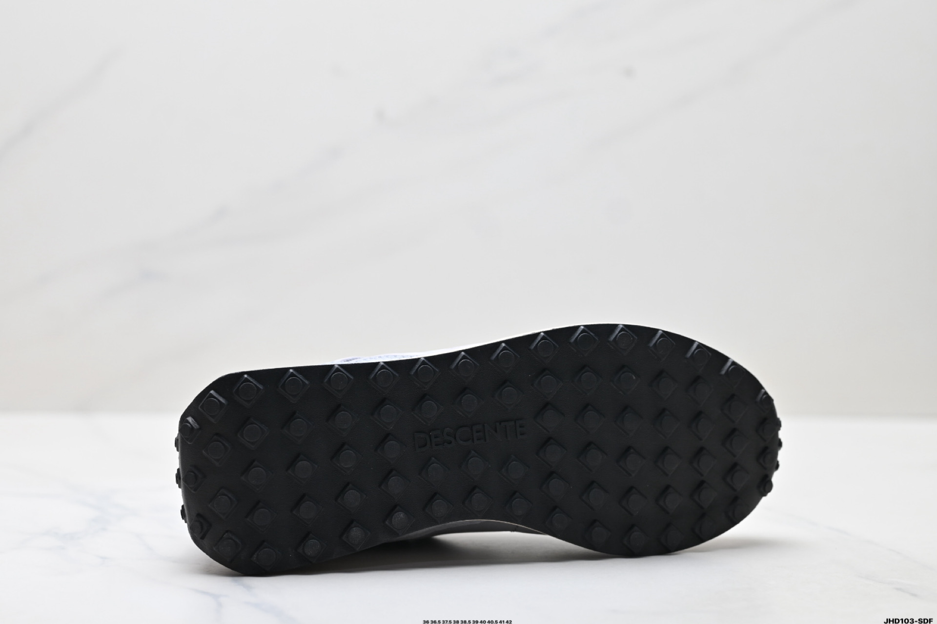 DESCENTE迪桑特 CHRON TRAINER系列 运动休闲鞋 D5232LSN15