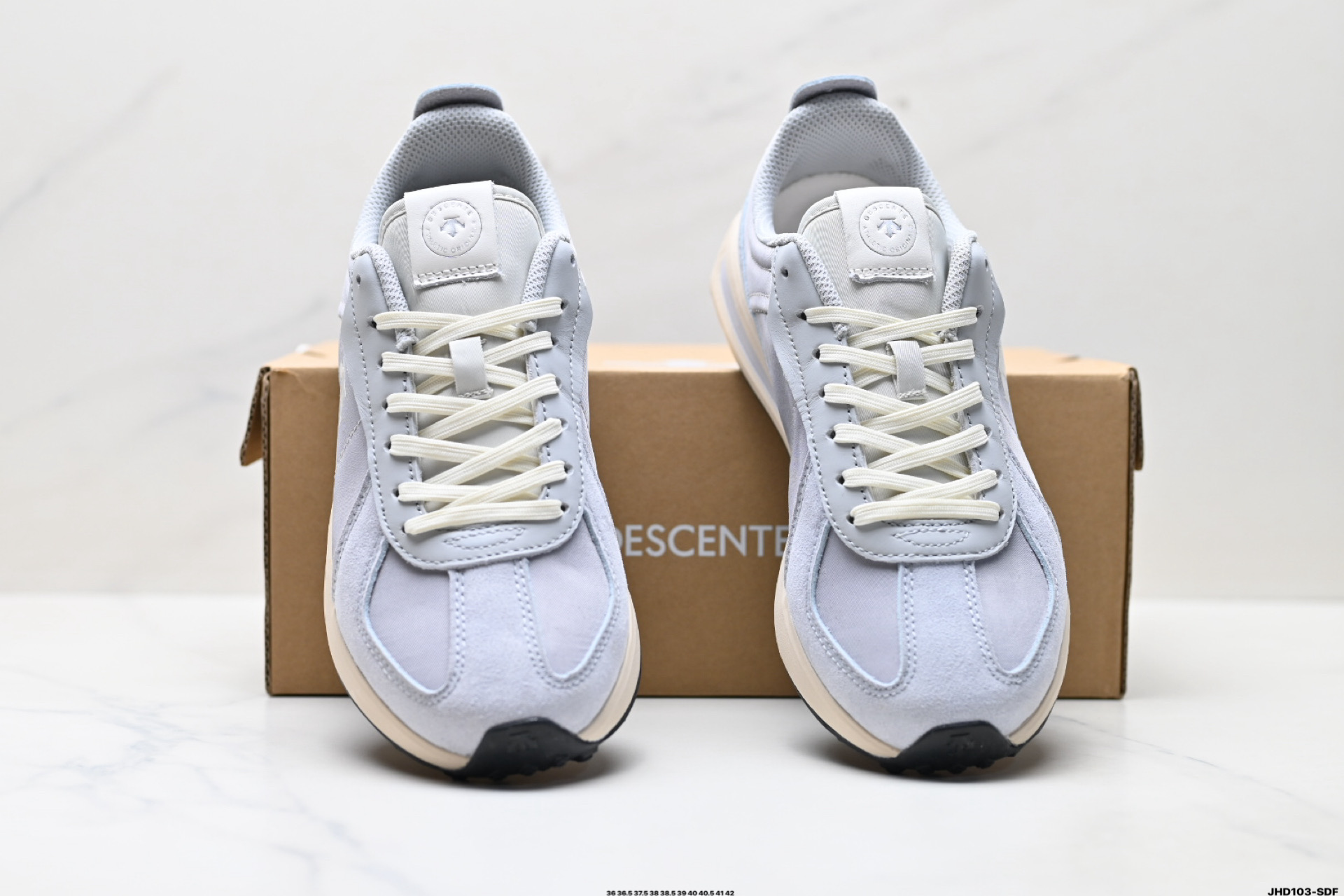 DESCENTE迪桑特 CHRON TRAINER系列 运动休闲鞋 D5232LSN15