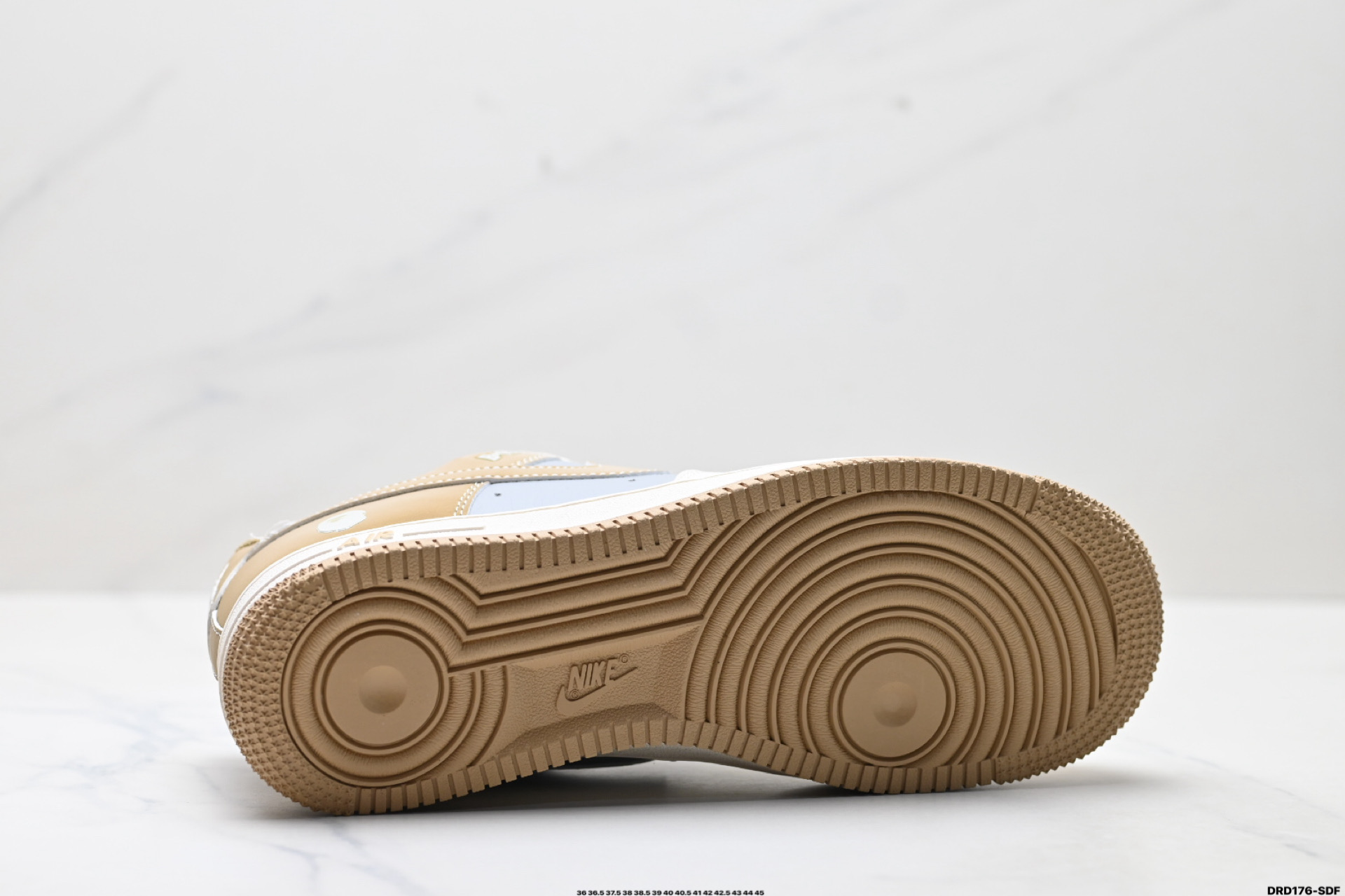 Nike Air Force 1 '07 Bape: Comodidad y estilo icónico en cada paso 10 i1754322337059 8720 0 8