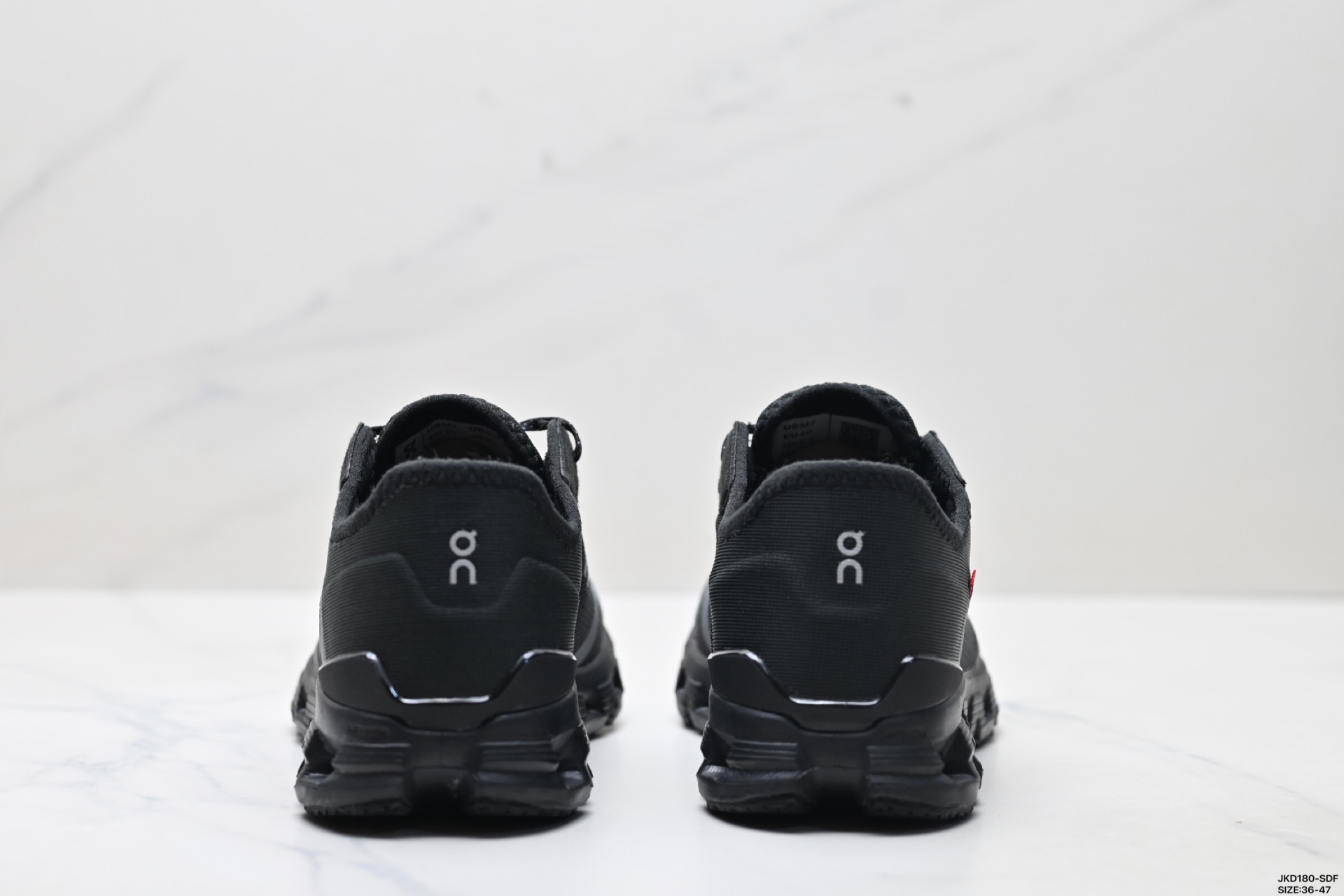 170 On昂跑 Running Cloud X 4克劳德X系列低帮轻量舒适多功能休闲运动鞋