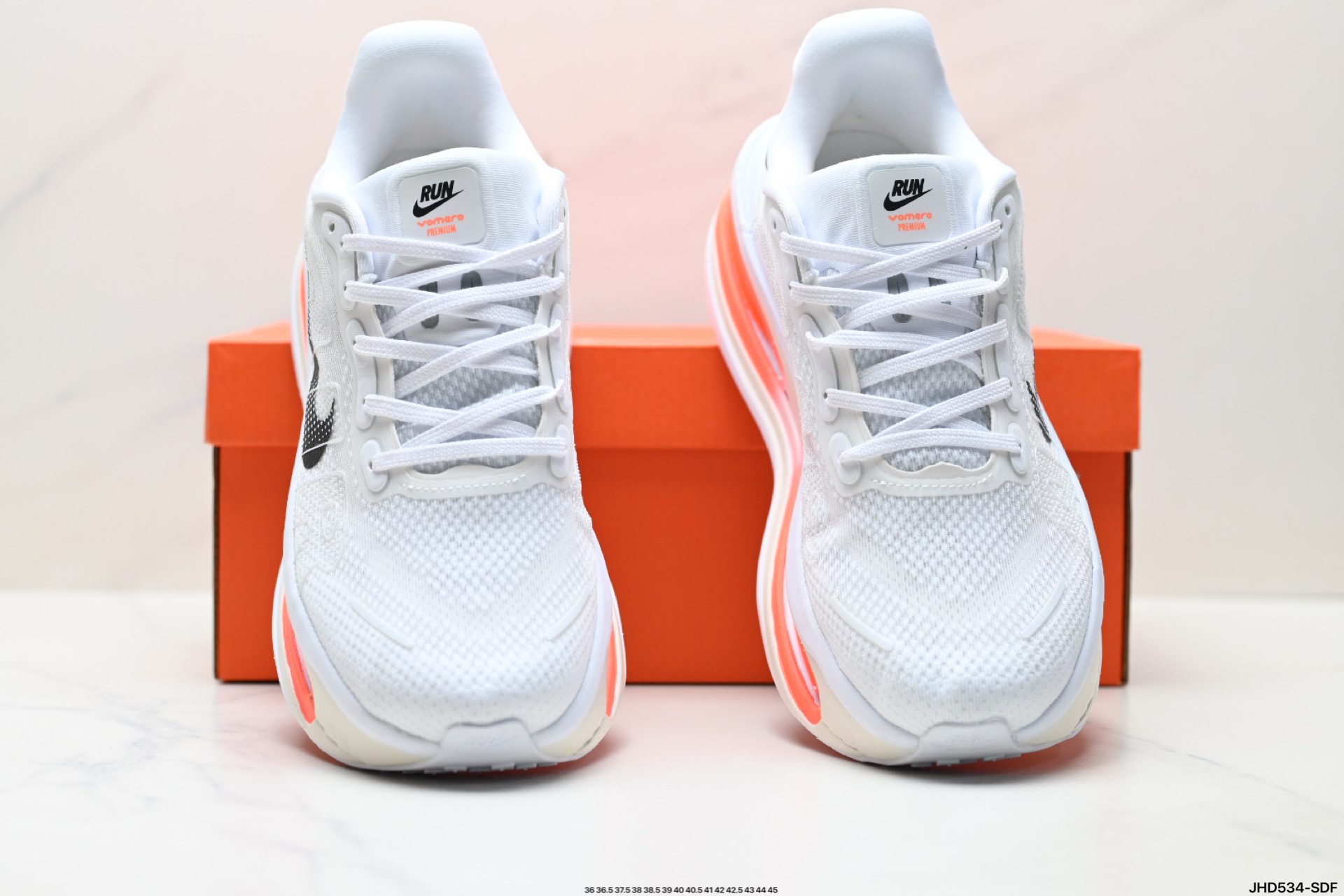200 Nike VOMERO PREMIUM 耐克 舒适减震防滑 低帮跑步鞋  HQ2050-631