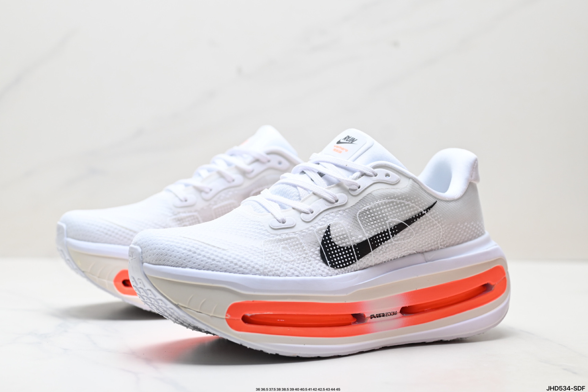 200 Nike VOMERO PREMIUM 耐克 舒适减震防滑 低帮跑步鞋  HQ2050-631