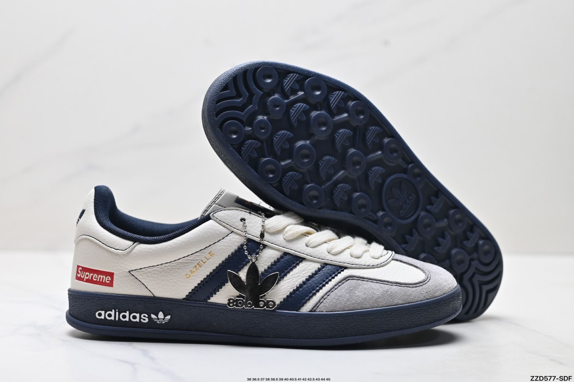 AdidOriginals Gazelle indoor ‘DIY‘定制 系列 阿迪达斯 三叶草绅士德训足球风百搭低帮休闲运动板鞋  DM1234-003-莆田鞋,莆田鞋货源,高仿鞋,高仿鞋货源,安福档口,莆田高仿鞋,莆田鞋批发,高仿鞋批发,莆田高仿运动鞋,高仿运动鞋,莆田运动鞋 AdidOriginals Gazelle indoor ‘DIY‘定制 系列 阿迪达斯 三叶草绅士德训足球风百搭低帮休闲运动板鞋  DM1234-003
