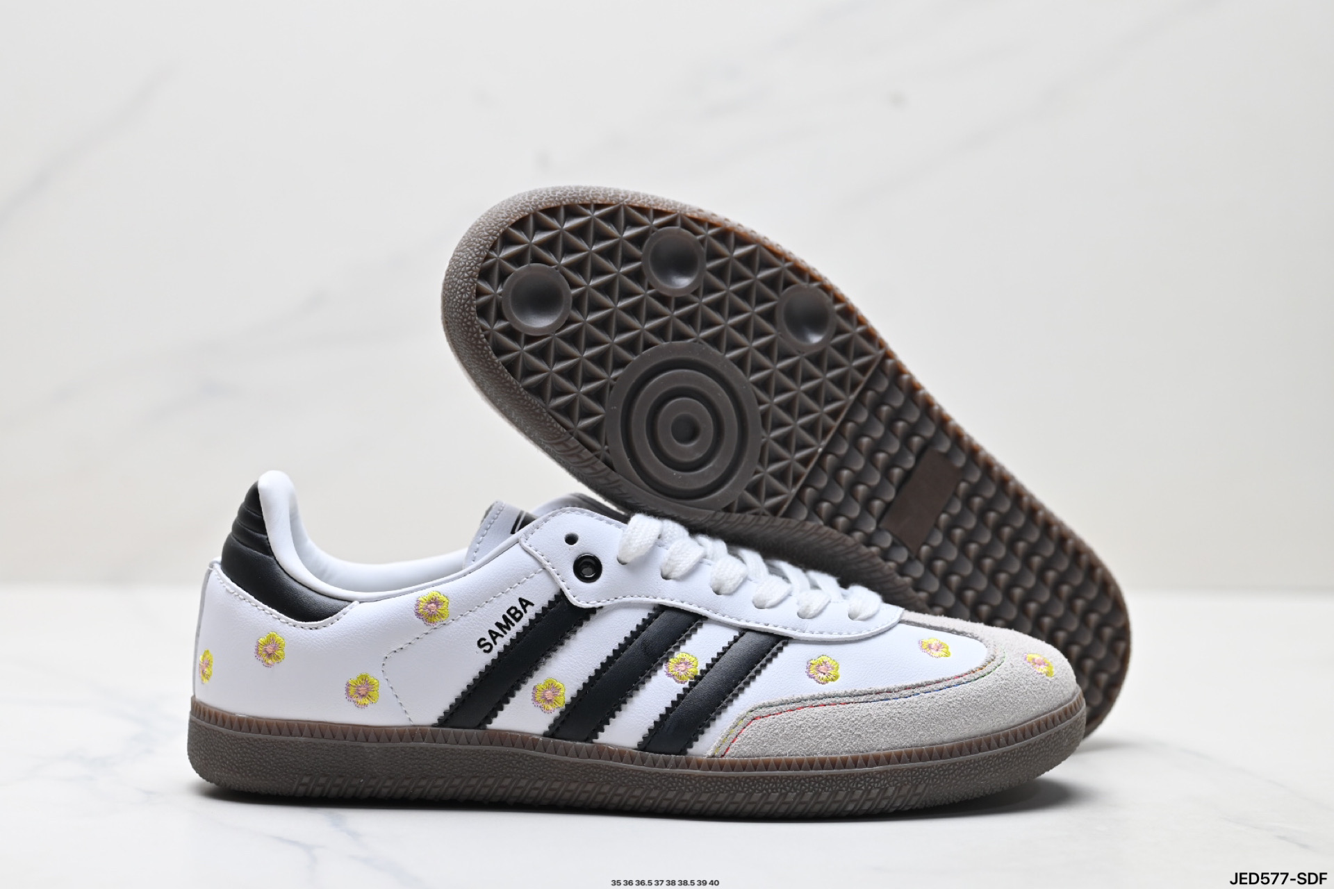 AdidOriginals Samba OG ‘DIY’桑巴舞系列 阿迪达斯 三叶草绅士德训足球风百搭低帮休闲运动板鞋  lF4396