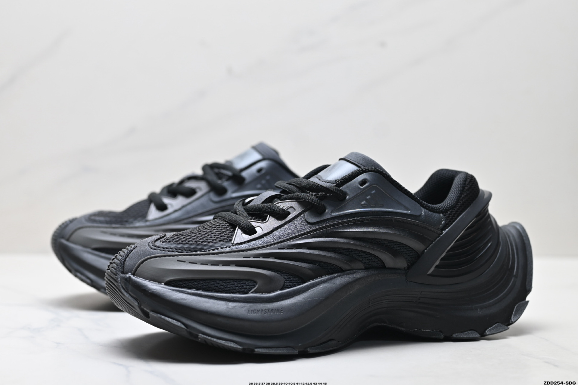 AdidXLG MTW系列 舒适防滑透气 低帮 阿迪达斯 休闲跑步鞋  JR5383-莆田鞋,莆田鞋货源,高仿鞋,高仿鞋货源,安福档口,莆田高仿鞋,莆田鞋批发,高仿鞋批发,莆田高仿运动鞋,高仿运动鞋,莆田运动鞋 AdidXLG MTW系列 舒适防滑透气 低帮 阿迪达斯 休闲跑步鞋  JR5383