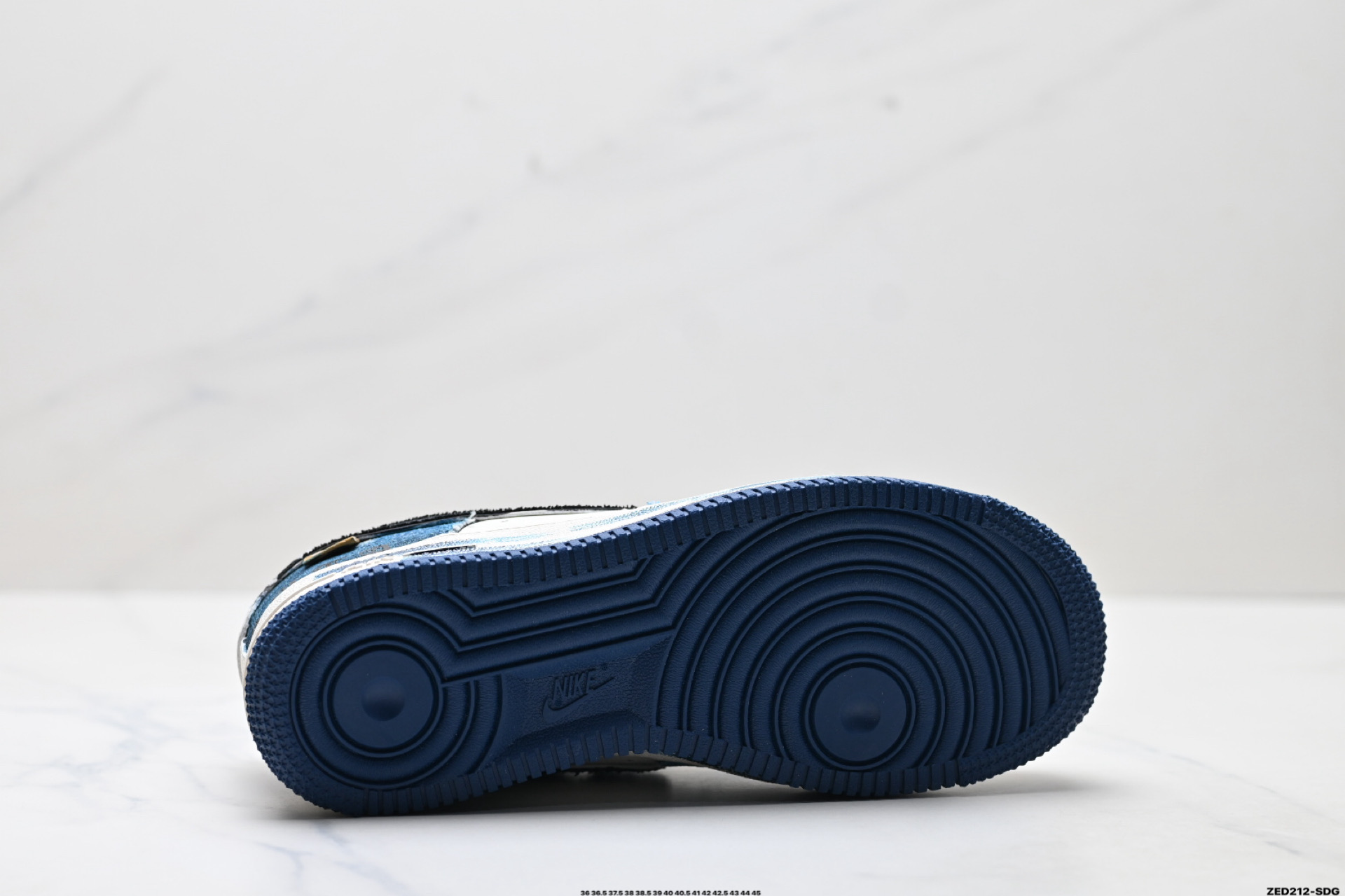 NIKE AIR FORCE 1‘07 FB0507-770-莆田鞋,莆田鞋货源,高仿鞋,高仿鞋货源,安福档口,莆田高仿鞋,莆田鞋批发,高仿鞋批发,莆田高仿运动鞋,高仿运动鞋,莆田运动鞋 NIKE AIR FORCE 1‘07 FB0507-770