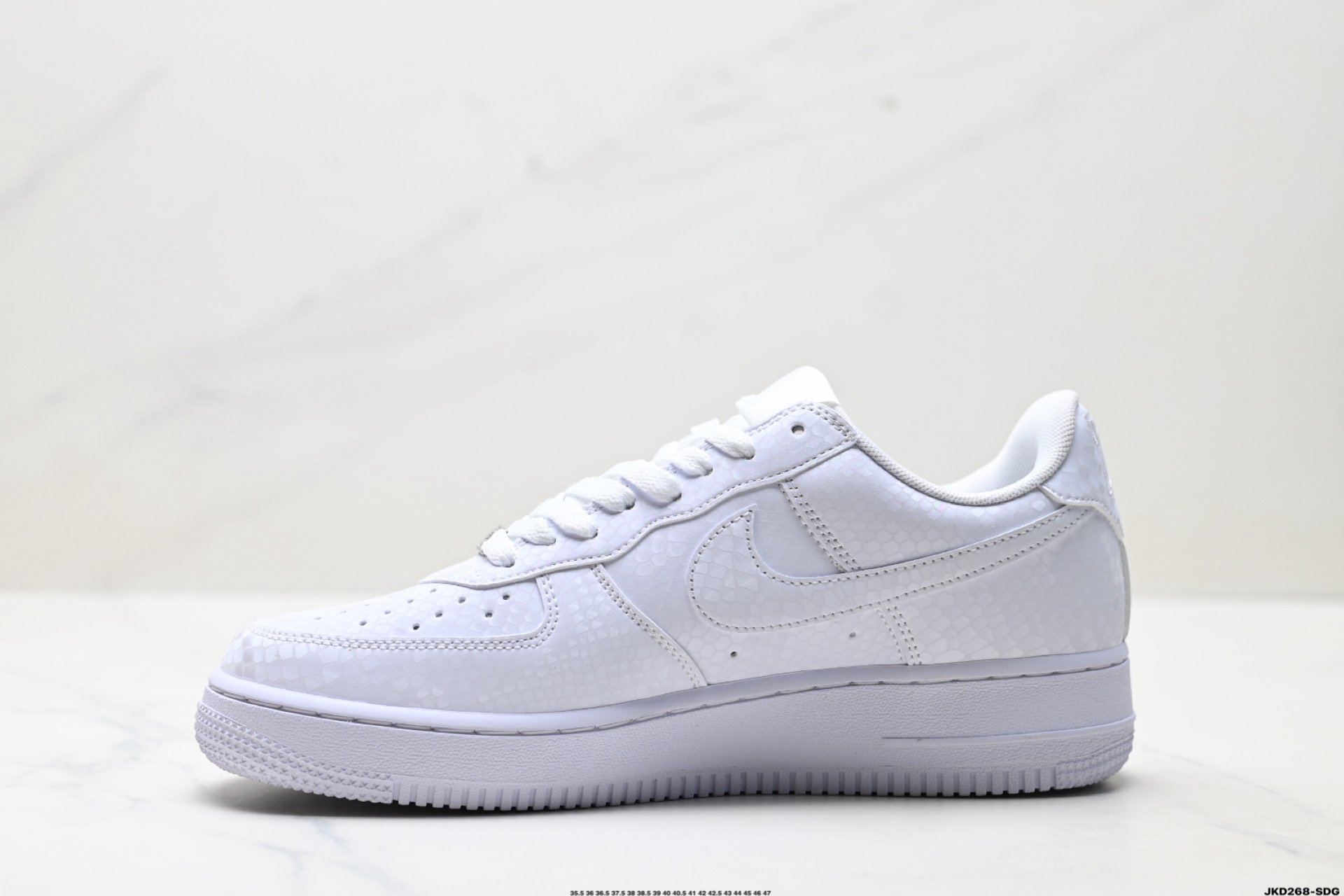 耐克Nike AIR FORCE 1‘07 空军一号低帮百搭休闲运动板鞋 IB0018-100-莆田鞋,莆田鞋货源,高仿鞋,高仿鞋货源,安福档口,莆田高仿鞋,莆田鞋批发,高仿鞋批发,莆田高仿运动鞋,高仿运动鞋,莆田运动鞋 耐克Nike AIR FORCE 1‘07 空军一号低帮百搭休闲运动板鞋 IB0018-100