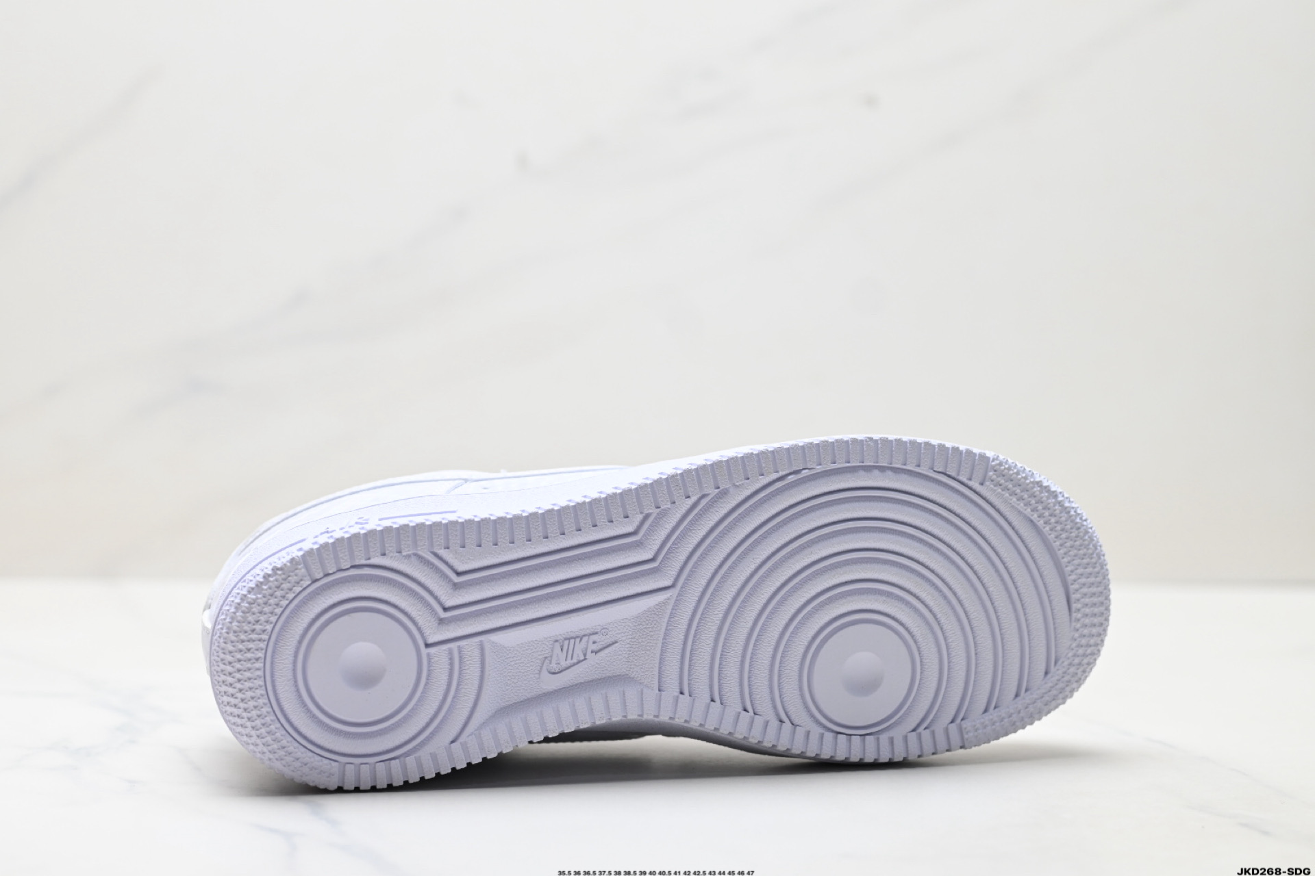 耐克Nike AIR FORCE 1‘07 空军一号低帮百搭休闲运动板鞋 IB0018-100-莆田鞋,莆田鞋货源,高仿鞋,高仿鞋货源,安福档口,莆田高仿鞋,莆田鞋批发,高仿鞋批发,莆田高仿运动鞋,高仿运动鞋,莆田运动鞋 耐克Nike AIR FORCE 1‘07 空军一号低帮百搭休闲运动板鞋 IB0018-100