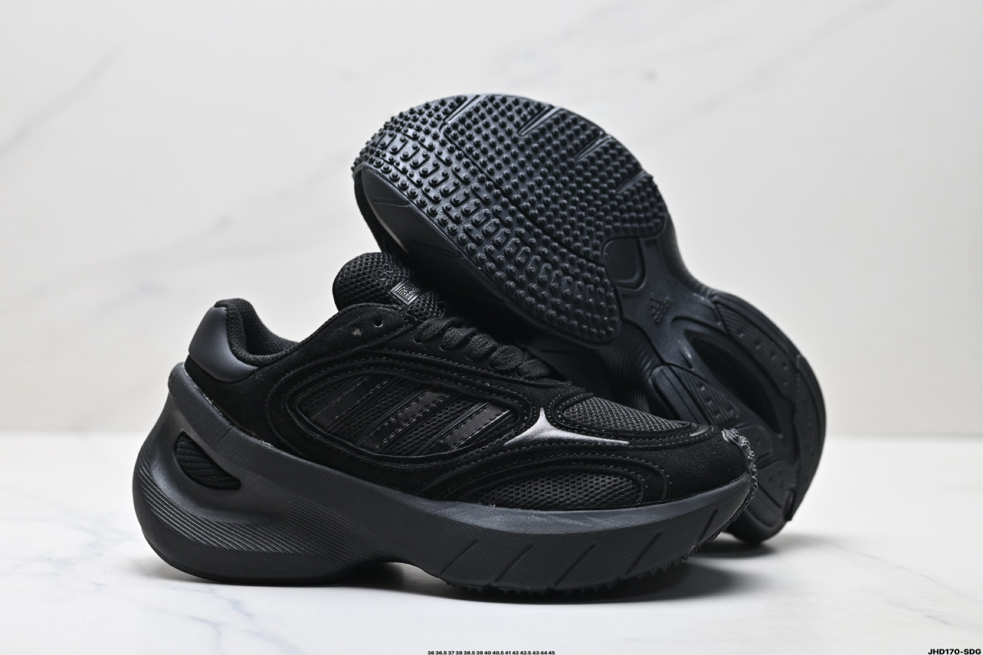 Adidas Adizero Goukana: Comodidad, Durabilidad y Estilo Casual en un Solo Calzado 6 i1754409731525 8584 0 4