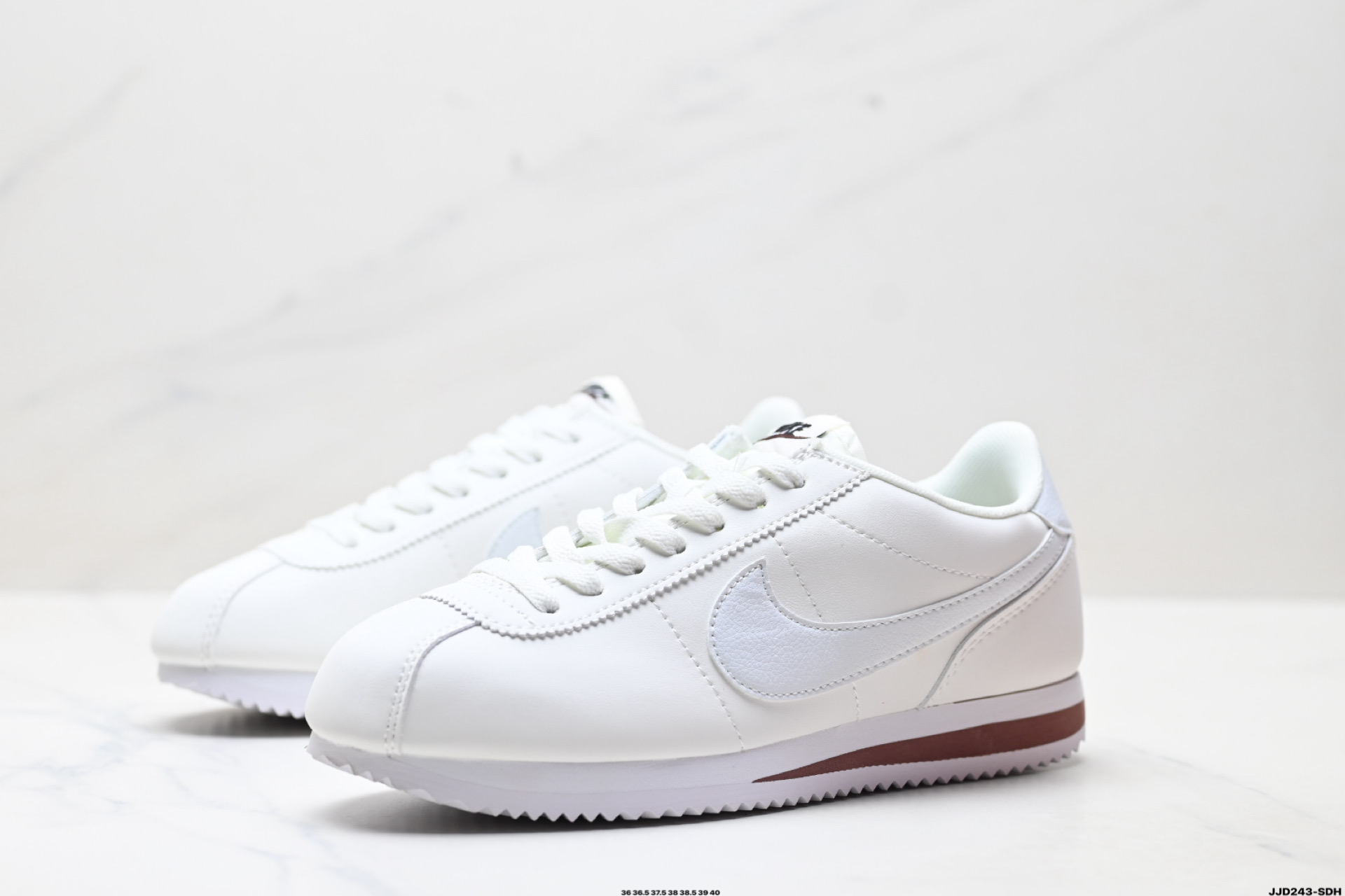 Nike Classic Cortez 耐克经典轻便舒适男子阿甘鞋休闲跑步鞋运动鞋 DZ1791-003-莆田鞋,莆田鞋货源,高仿鞋,高仿鞋货源,安福档口,莆田高仿鞋,莆田鞋批发,高仿鞋批发,莆田高仿运动鞋,高仿运动鞋,莆田运动鞋 Nike Classic Cortez 耐克经典轻便舒适男子阿甘鞋休闲跑步鞋运动鞋 DZ1791-003