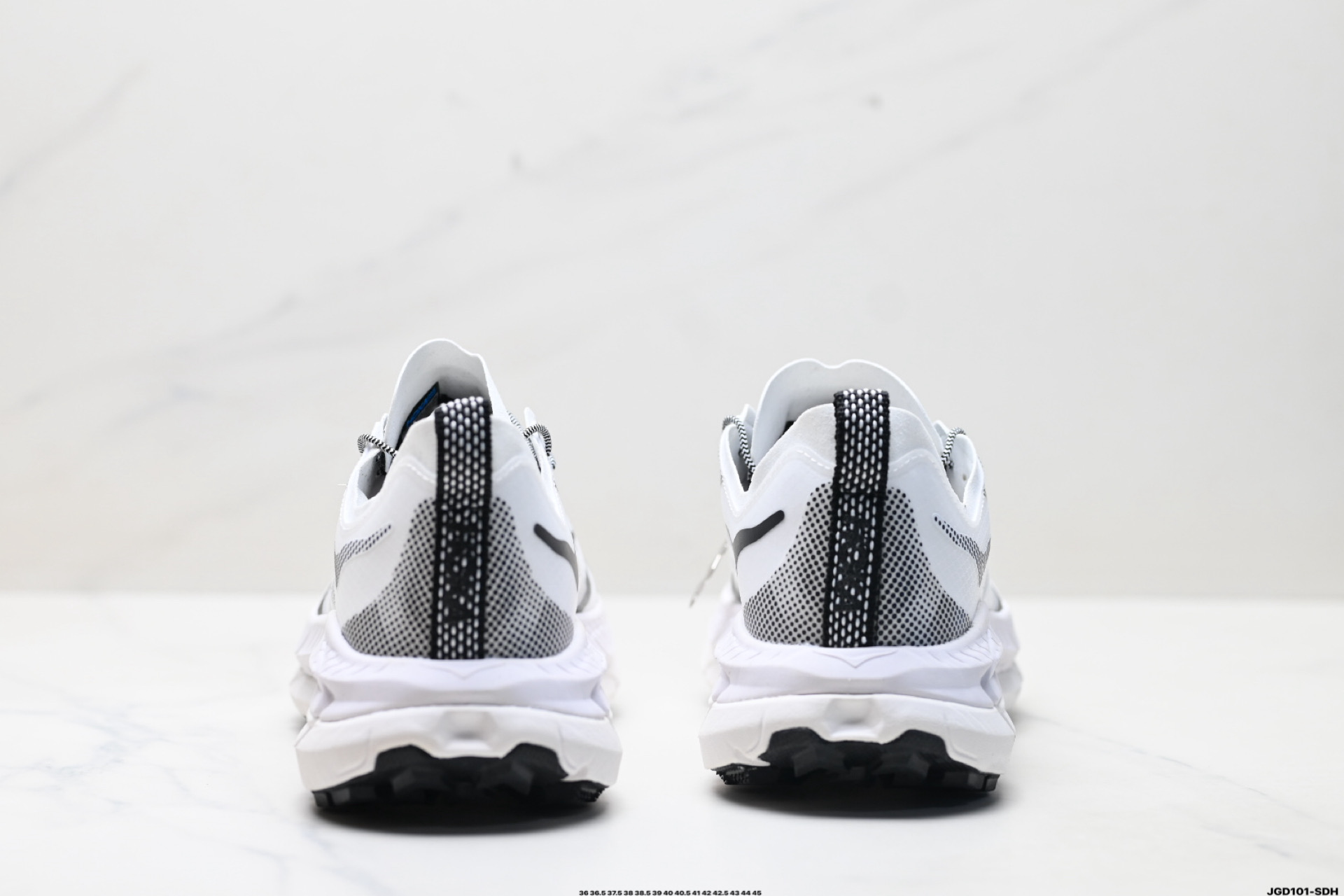 HOKA ONE ONE Mafate Speed 4 Lite 舒适百搭防滑保暖 低帮 休闲跑步鞋 1168971-莆田鞋,莆田鞋货源,高仿鞋,高仿鞋货源,安福档口,莆田高仿鞋,莆田鞋批发,高仿鞋批发,莆田高仿运动鞋,高仿运动鞋,莆田运动鞋 HOKA ONE ONE Mafate Speed 4 Lite 舒适百搭防滑保暖 低帮 休闲跑步鞋 1168971