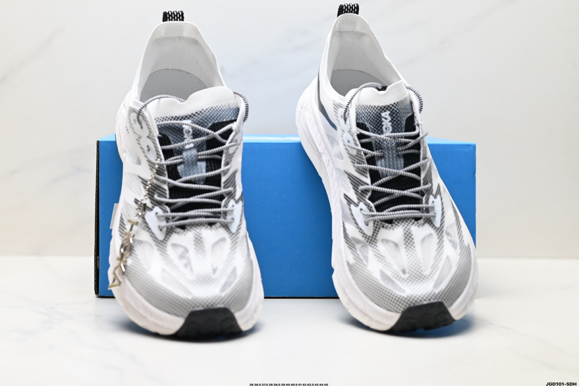 HOKA ONE ONE Mafate Speed 4 Lite 舒适百搭防滑保暖 低帮 休闲跑步鞋 1168971-莆田鞋,莆田鞋货源,高仿鞋,高仿鞋货源,安福档口,莆田高仿鞋,莆田鞋批发,高仿鞋批发,莆田高仿运动鞋,高仿运动鞋,莆田运动鞋 HOKA ONE ONE Mafate Speed 4 Lite 舒适百搭防滑保暖 低帮 休闲跑步鞋 1168971