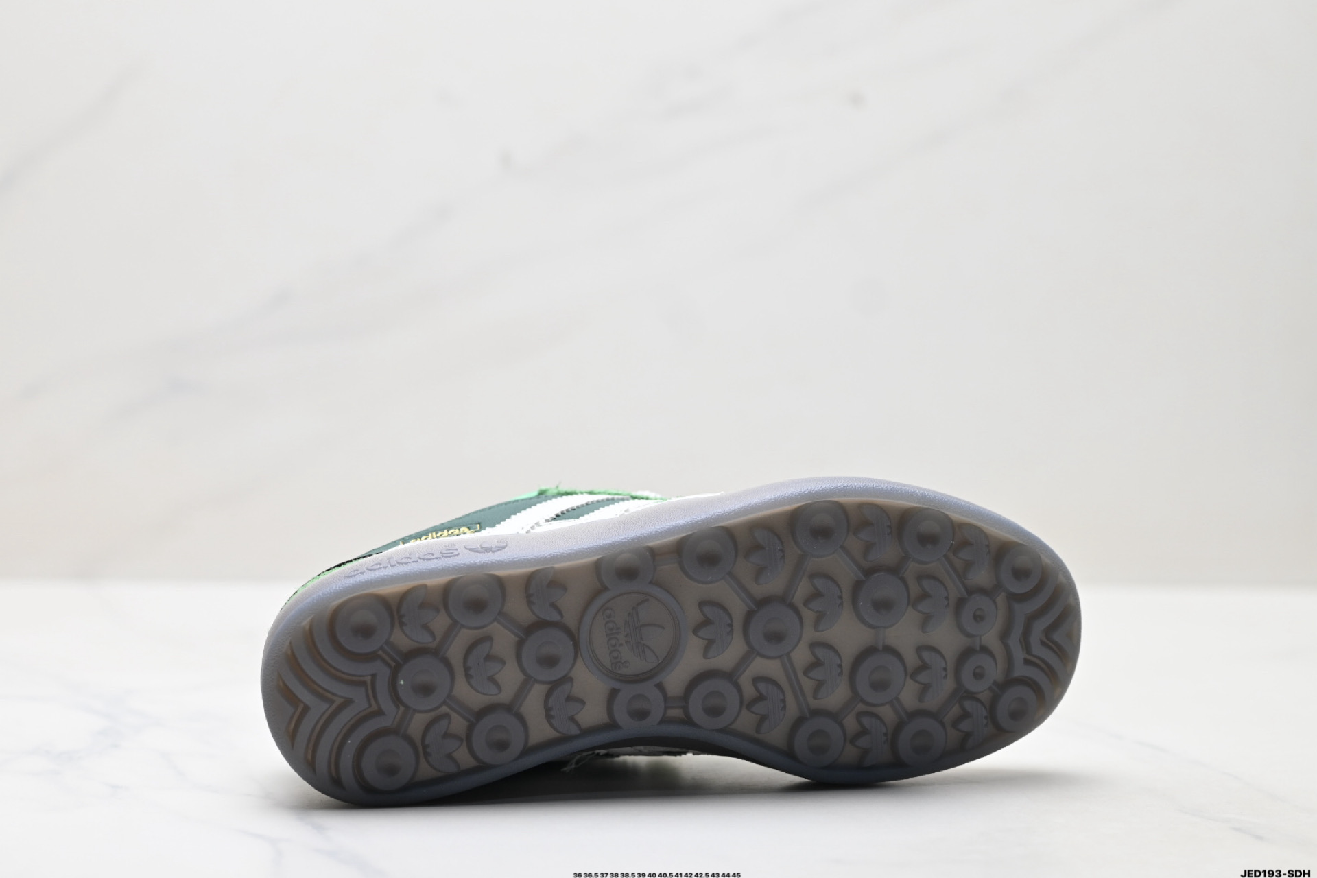 Bad Bunny x AdidOriginals Gazelle INdoor 三叶草休闲防滑耐磨低帮板鞋 JS5049