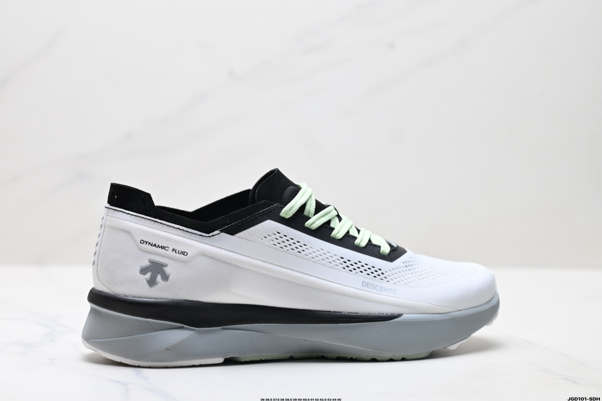 190 迪桑特DESCENTE ENERZITE FLUID 2.0 DF 2.0 WIRE 舒适 低帮跑步鞋 D4231RRN29