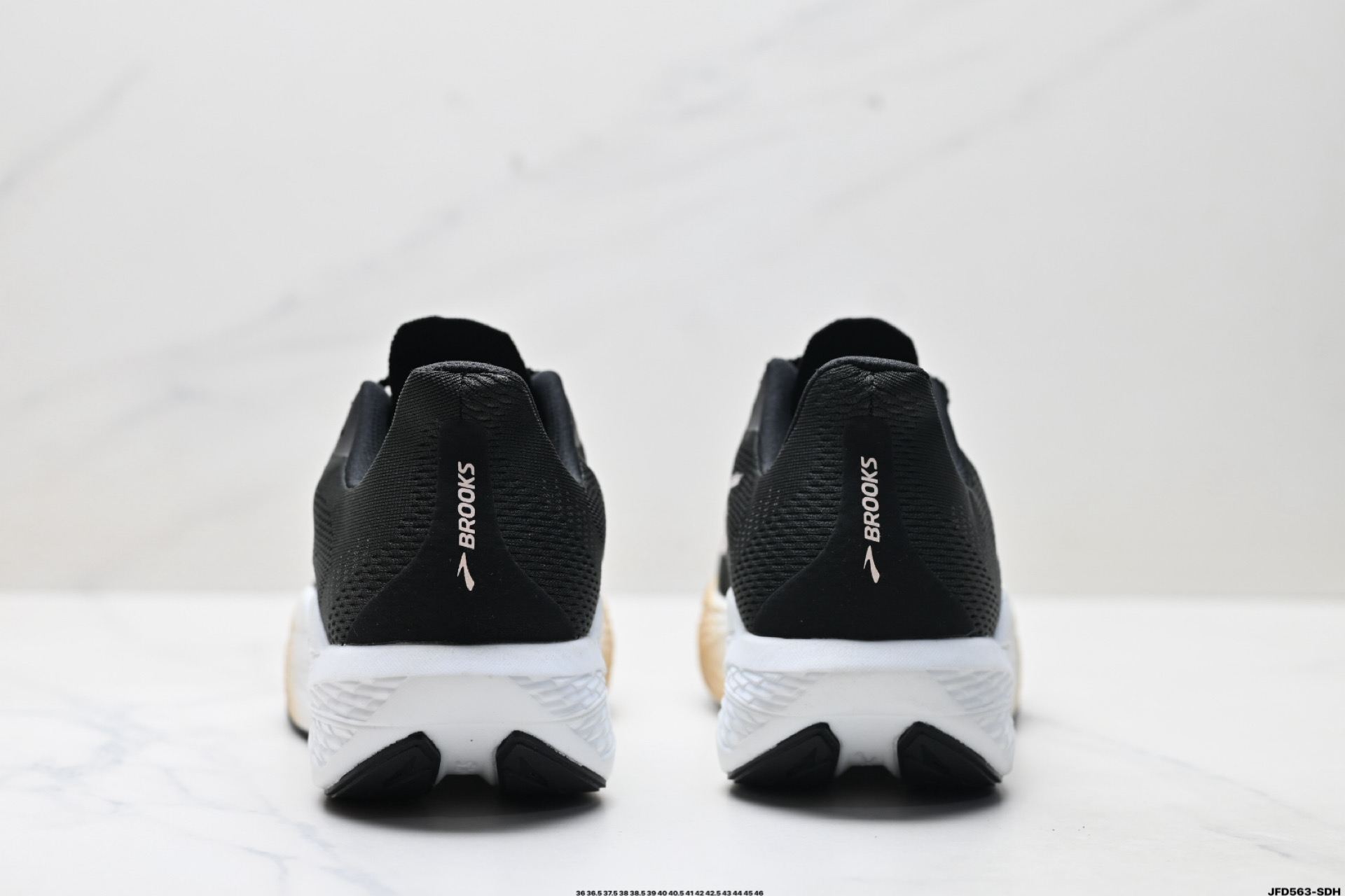 BROOKS布鲁克斯Hyperion Max 2 烈风2 减震竞速马拉松专业跑鞋 110434 1D 098