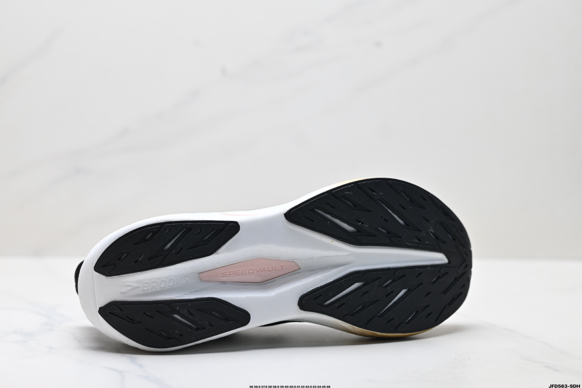 BROOKS布鲁克斯Hyperion Max 2 烈风2 减震竞速马拉松专业跑鞋 110434 1D 098