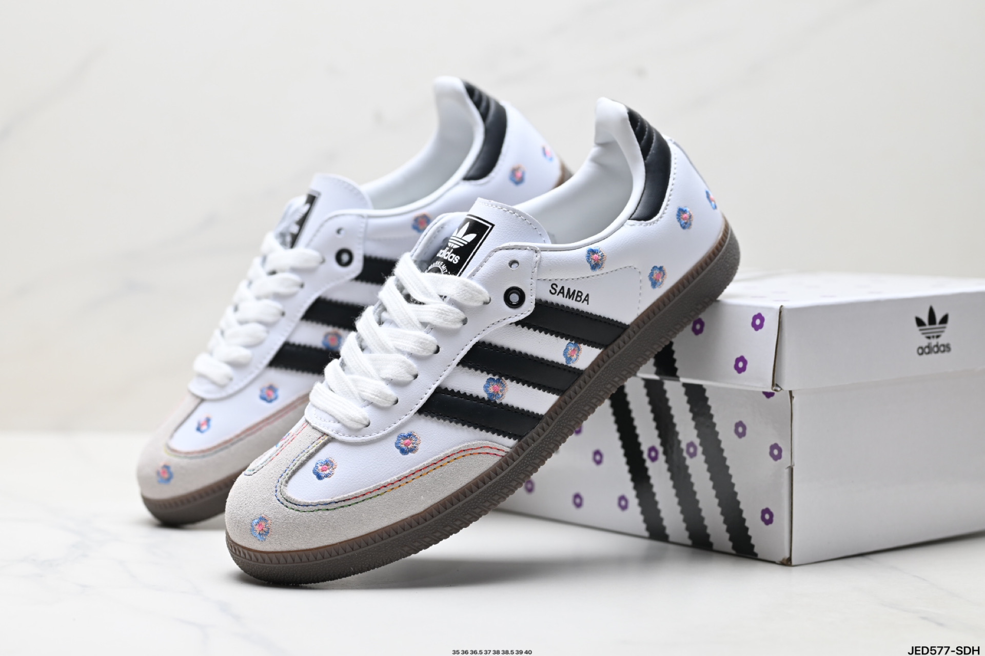 AdidOriginals Samba OG ‘DIY’桑巴舞系列 阿迪达斯 三叶草绅士德训足球风百搭低帮休闲运动板鞋  lF4390-莆田鞋,莆田鞋货源,高仿鞋,高仿鞋货源,安福档口,莆田高仿鞋,莆田鞋批发,高仿鞋批发,莆田高仿运动鞋,高仿运动鞋,莆田运动鞋 AdidOriginals Samba OG ‘DIY’桑巴舞系列 阿迪达斯 三叶草绅士德训足球风百搭低帮休闲运动板鞋  lF4390