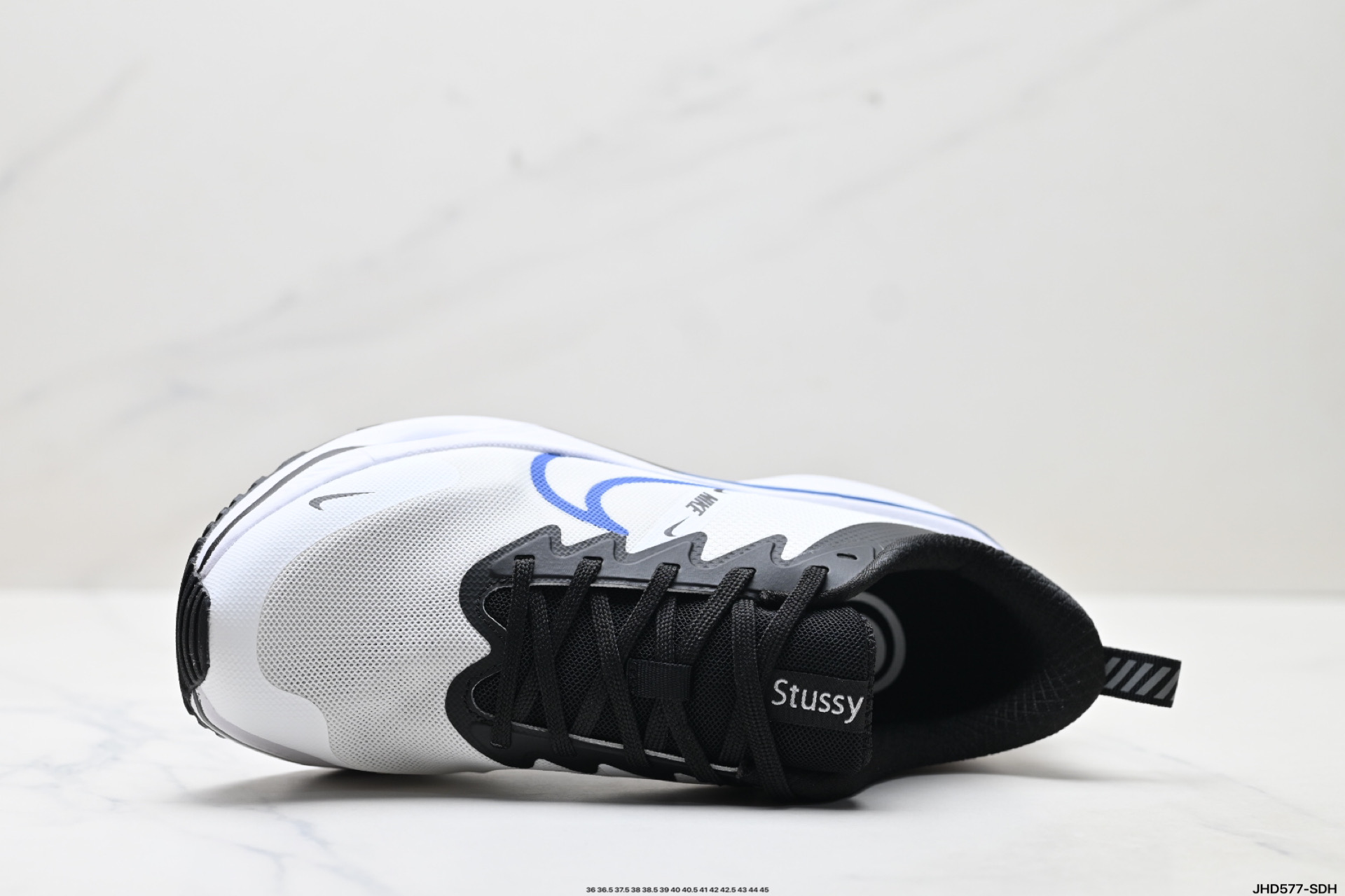 Nike Air Zoom Plus: Innovación y estilo para tus pies 3 i1754495556189 9783 0 1