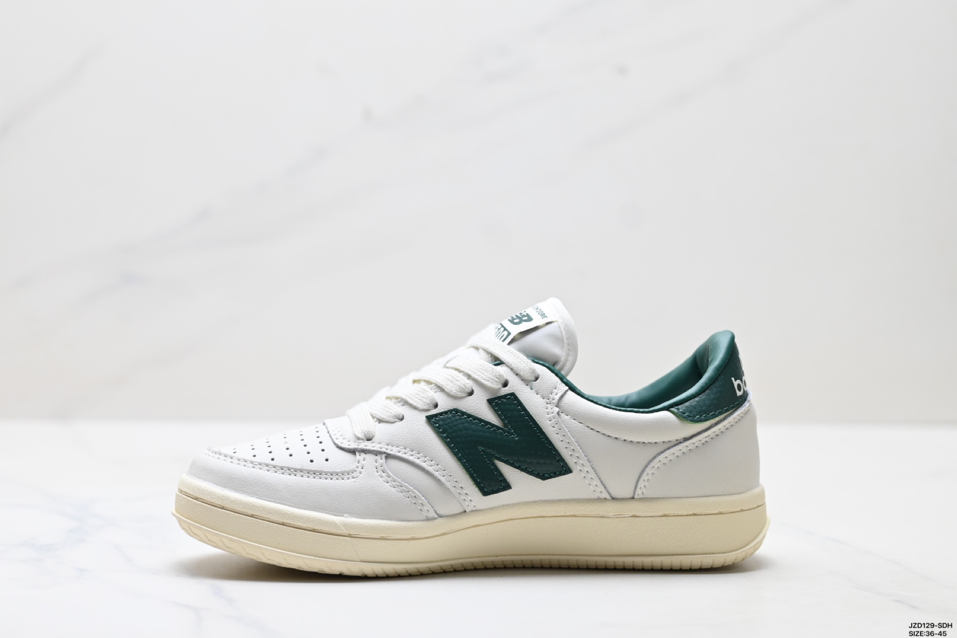 💰120
公司级✅原厂渠道 与正品无任何区别‼ New Balance 新百伦 复古跑鞋原盒原标 天猫京东平台专供 早期外围实体充正案例无数 外贸客户指定订单网面皮面拼接休闲板鞋
货号:CT500AD1
尺码:36-45
ID:JZD129-SDH