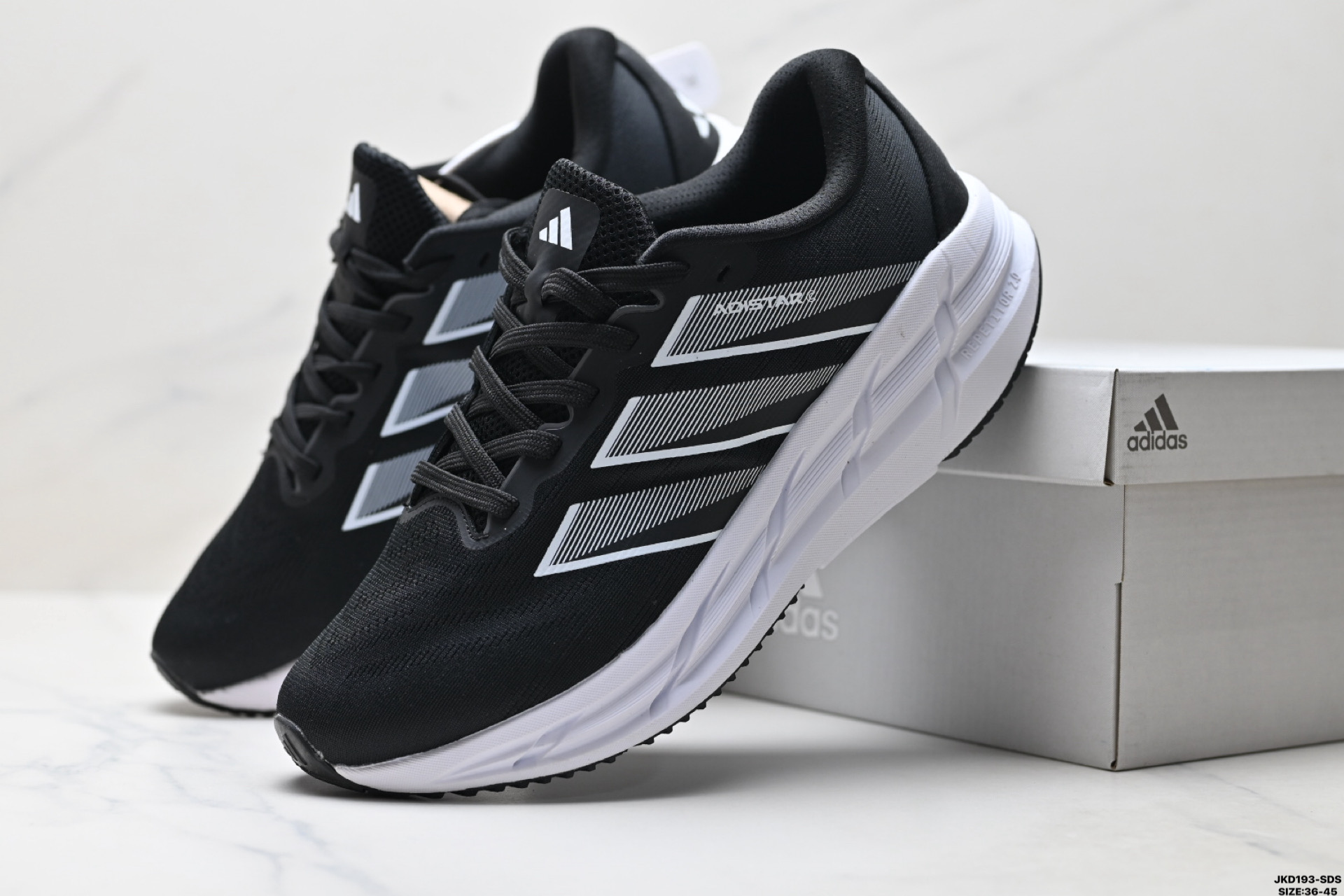 AdidADISTAR C 阿迪达斯 舒适时尚 网布防滑耐磨 低帮 休闲跑步鞋 ID6180