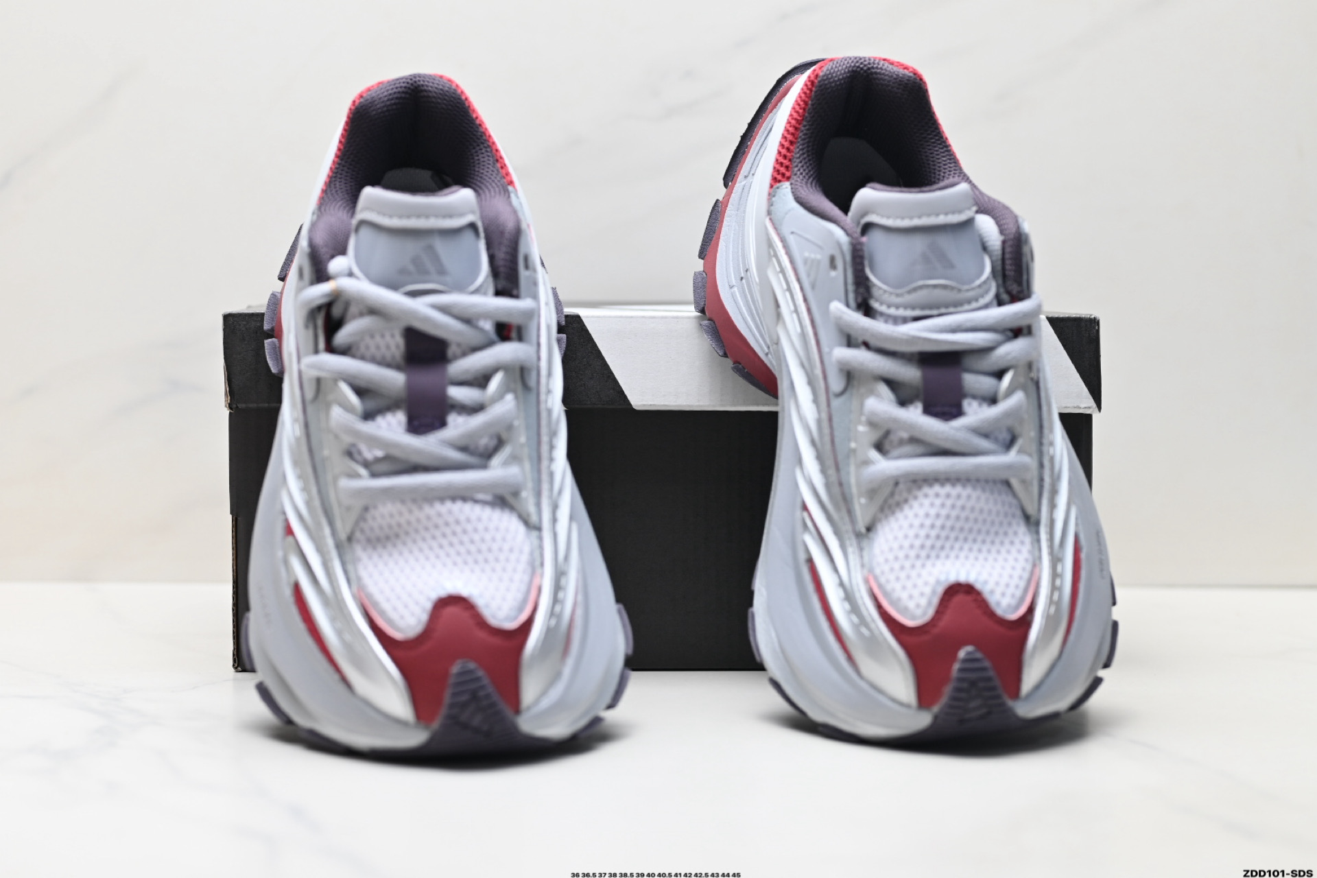 AdidXLG MTW系列 舒适防滑透气 低帮 阿迪达斯 休闲跑步鞋 IH1572