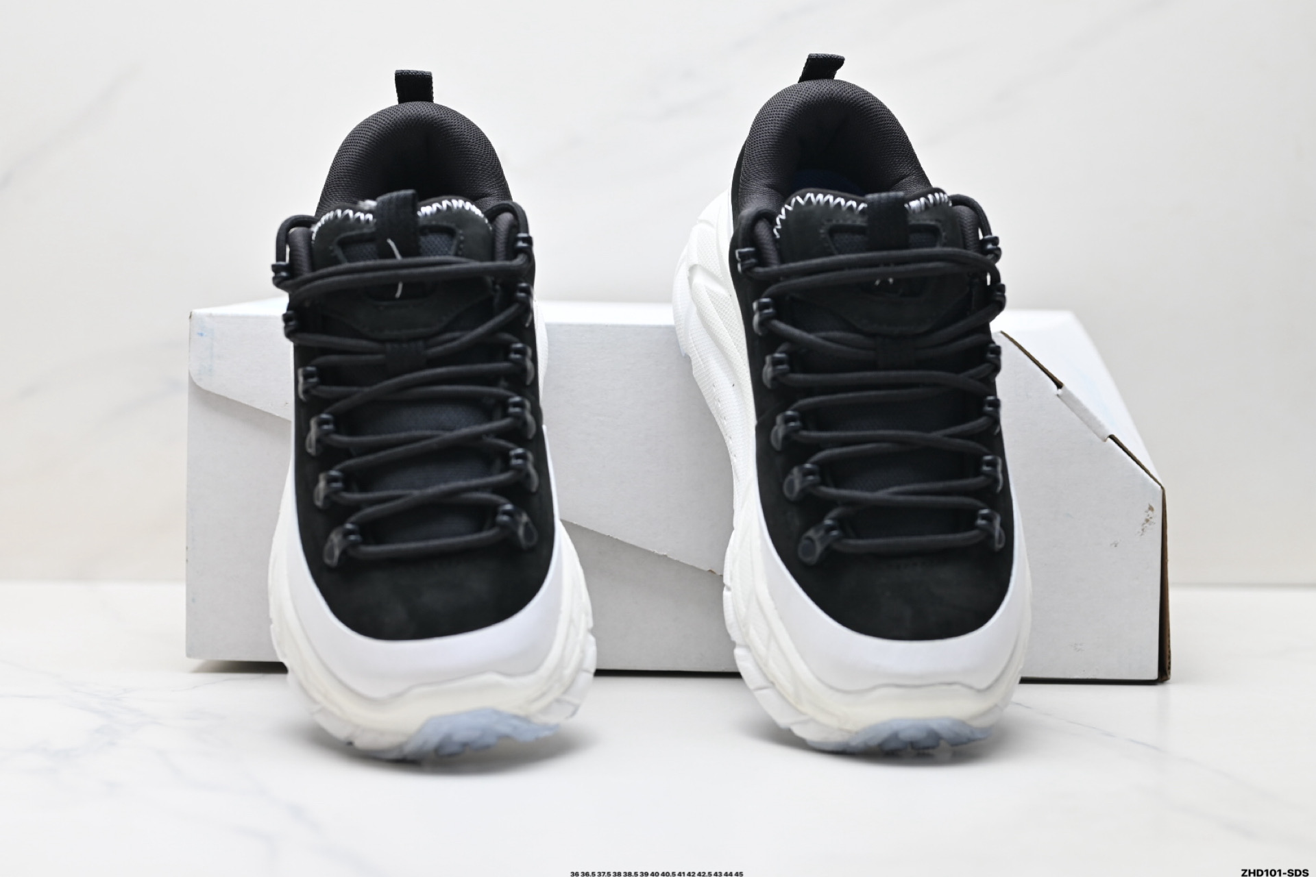 HOKA ONE ONE Tor Summit 休闲美观 低帮跑步鞋 1157070-莆田鞋,莆田鞋货源,高仿鞋,高仿鞋货源,安福档口,莆田高仿鞋,莆田鞋批发,高仿鞋批发,莆田高仿运动鞋,高仿运动鞋,莆田运动鞋 HOKA ONE ONE Tor Summit 休闲美观 低帮跑步鞋 1157070