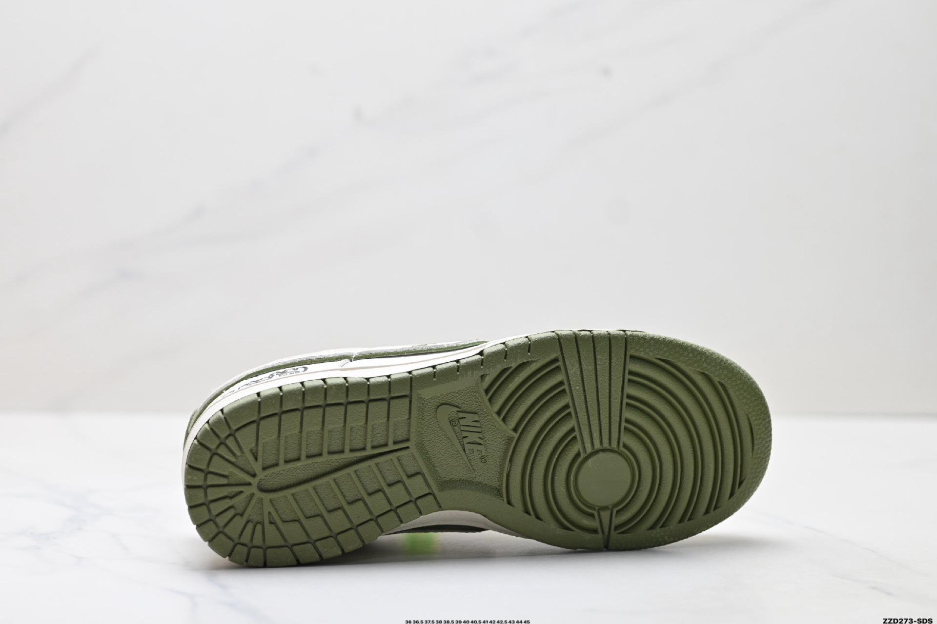 Nike Dunk Low Retro ‘DIY高端定制’耐克 低帮休闲运动板鞋  DS6608-008