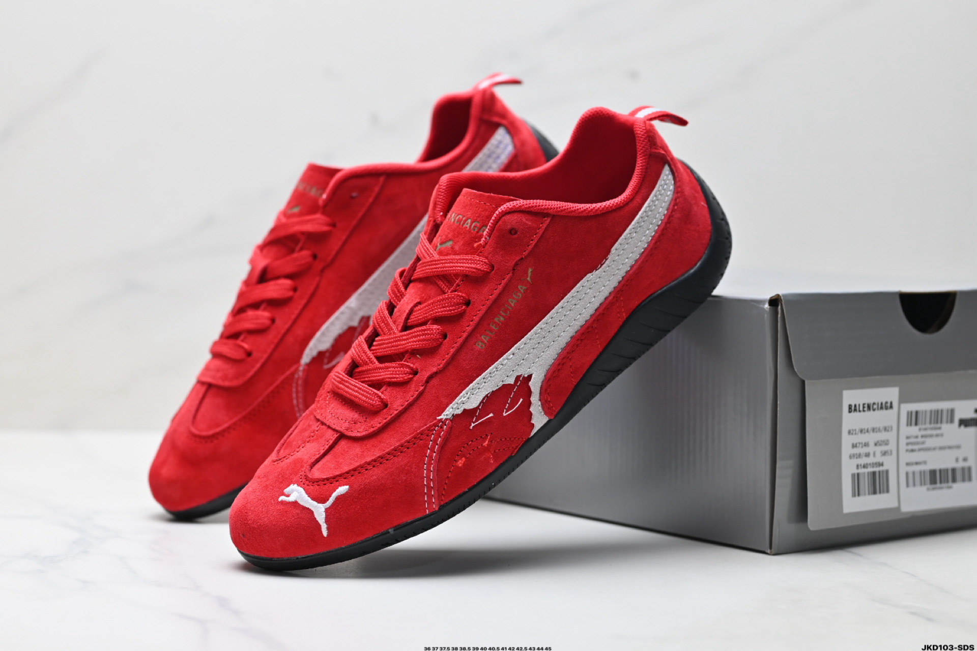 170 PUMA 彪马 x Balenciaga巴黎世家 Speedcat 系列 薄底鞋 牛皮绒面革 圆头做旧磨损 低帮 生活休闲鞋  406519-03