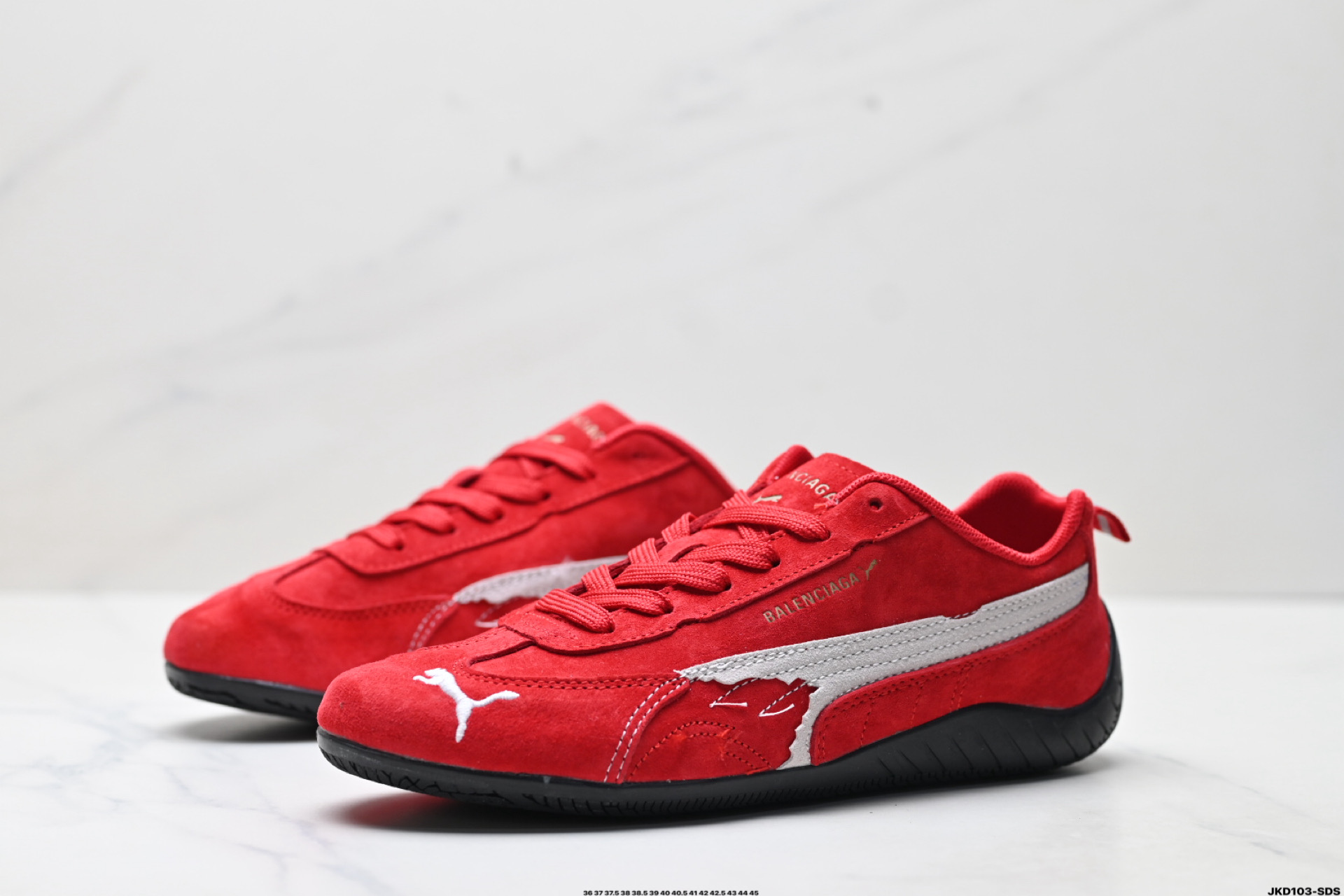 170 PUMA 彪马 x Balenciaga巴黎世家 Speedcat 系列 薄底鞋 牛皮绒面革 圆头做旧磨损 低帮 生活休闲鞋  406519-03