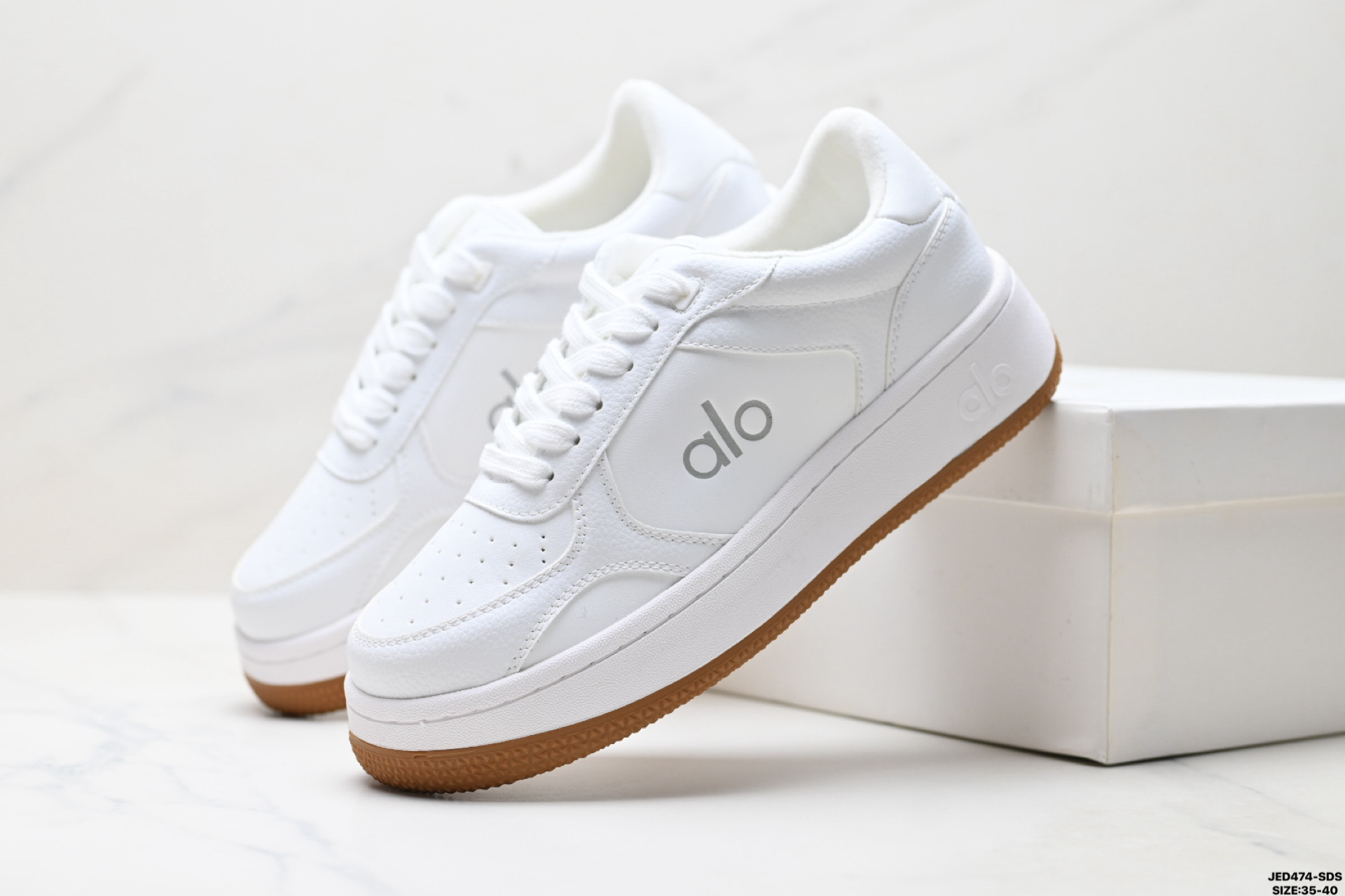 Alo Yoga Recovery Mode 百搭轻便 防滑减震低帮板鞋