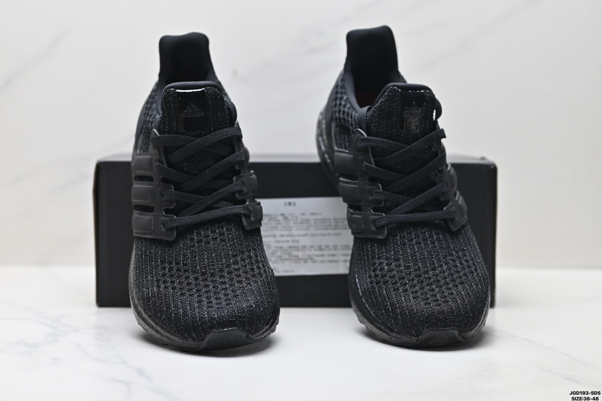 AdidUltraboost 阿迪达斯 耐磨缓震休闲运动跑鞋  BB6168-莆田鞋,莆田鞋货源,高仿鞋,高仿鞋货源,安福档口,莆田高仿鞋,莆田鞋批发,高仿鞋批发,莆田高仿运动鞋,高仿运动鞋,莆田运动鞋 AdidUltraboost 阿迪达斯 耐磨缓震休闲运动跑鞋  BB6168