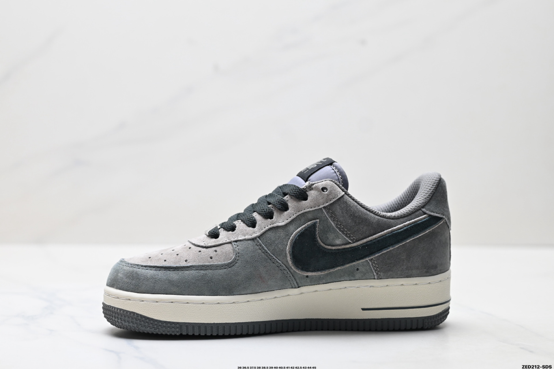 NIKE AIR FORCE 1‘07  YD2425-808