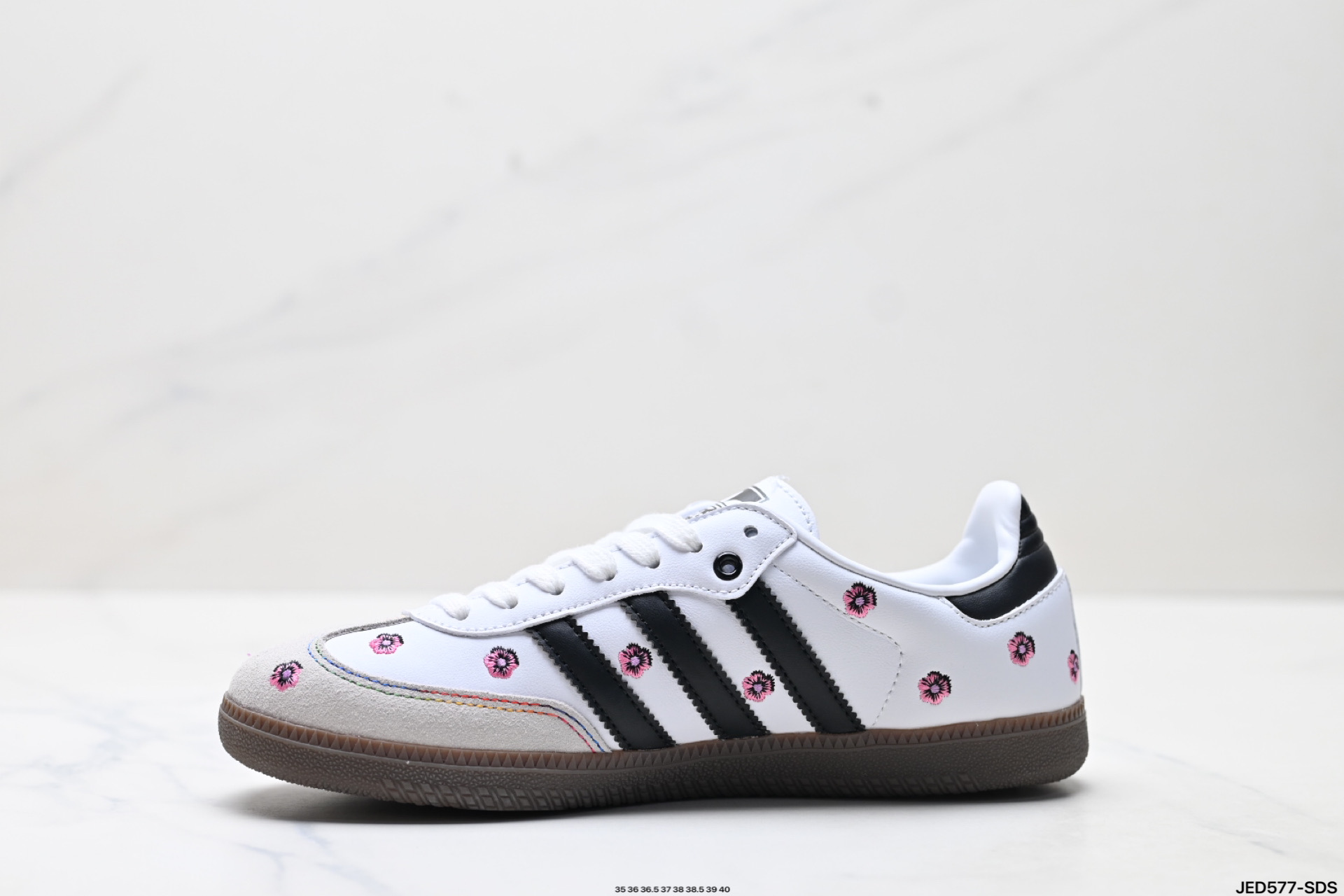 AdidOriginals Samba OG ‘DIY’桑巴舞系列 阿迪达斯 三叶草绅士德训足球风百搭低帮休闲运动板鞋 lF4389-莆田鞋,莆田鞋货源,高仿鞋,高仿鞋货源,安福档口,莆田高仿鞋,莆田鞋批发,高仿鞋批发,莆田高仿运动鞋,高仿运动鞋,莆田运动鞋 AdidOriginals Samba OG ‘DIY’桑巴舞系列 阿迪达斯 三叶草绅士德训足球风百搭低帮休闲运动板鞋 lF4389