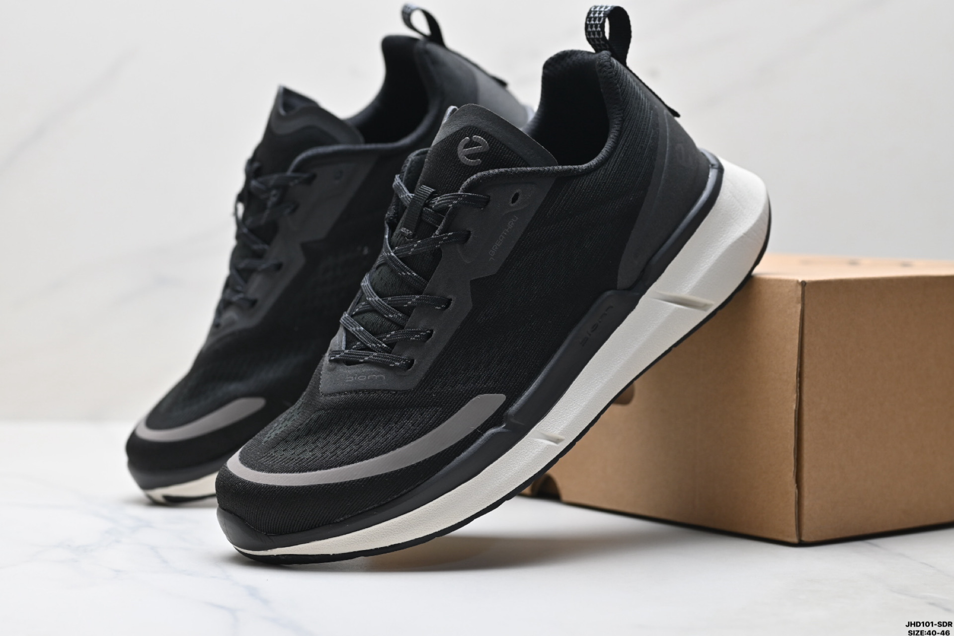 Ecco爱步 Biom 2.2 breathru 时尚圆头 低帮 生活休闲鞋 830753-001