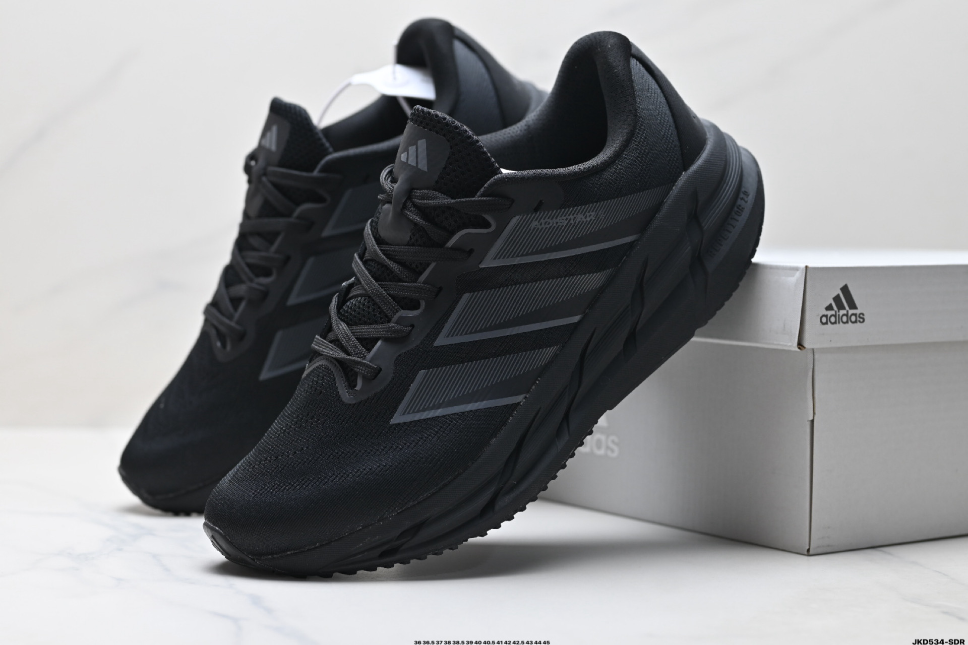 AdidADISTAR C 阿迪达斯 舒适时尚 网布防滑耐磨 低帮 休闲跑步鞋 ID6186